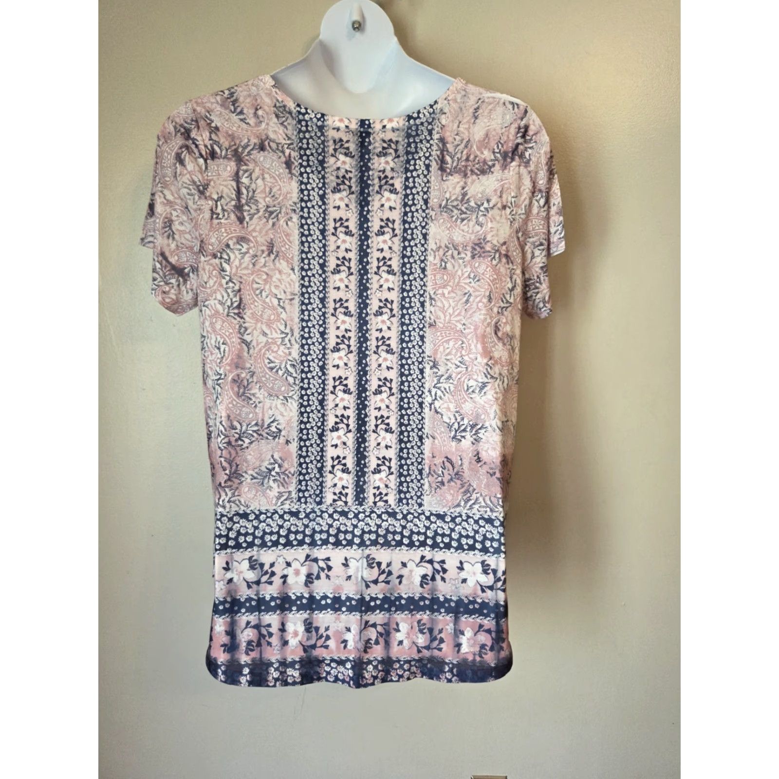 Avenue Avenue Top Womens 18/20 1X Multicolor Paisley Print Studded Lightweight Casual Boho Hippie Size XXL / US 16-18 / IT 52-54 - 6 Thumbnail