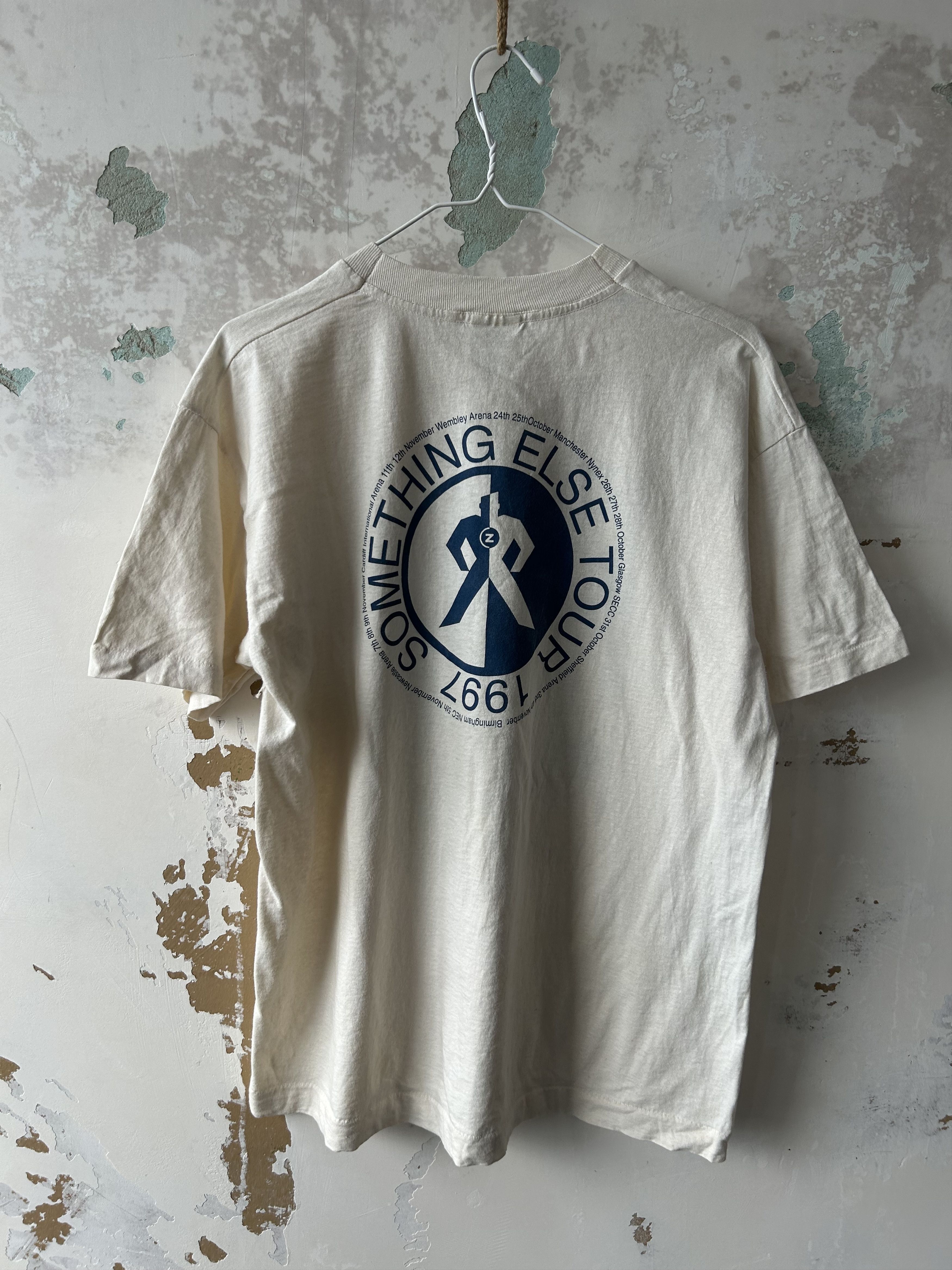 Band Tees Boyzone rock T-shirt band tee shirt Size US L / EU 52-54 / 3 - 5 Thumbnail