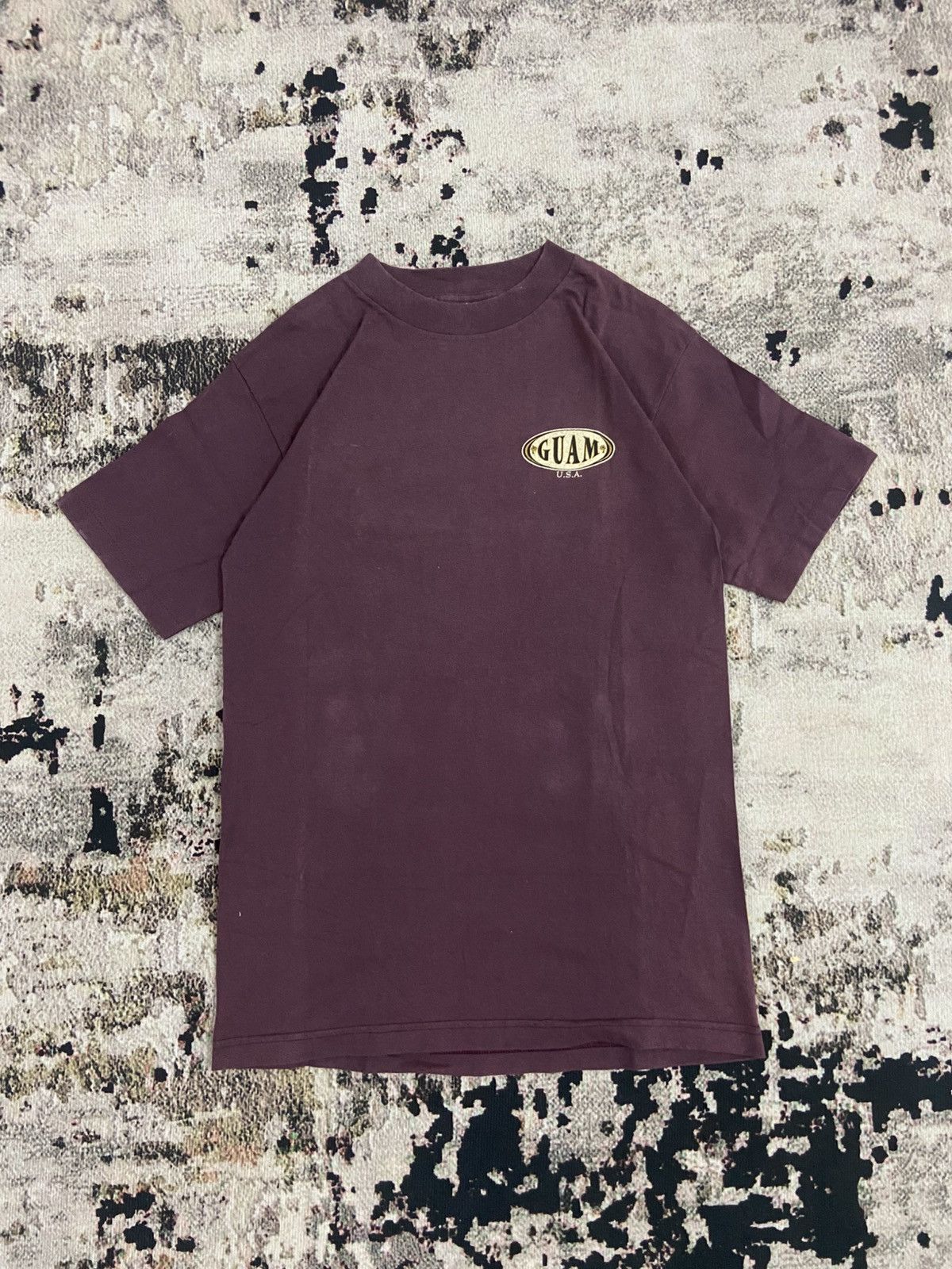 Vintage Vintage 90s Guam USA tee shirt Size US M / EU 48-50 / 2 - 3 Thumbnail