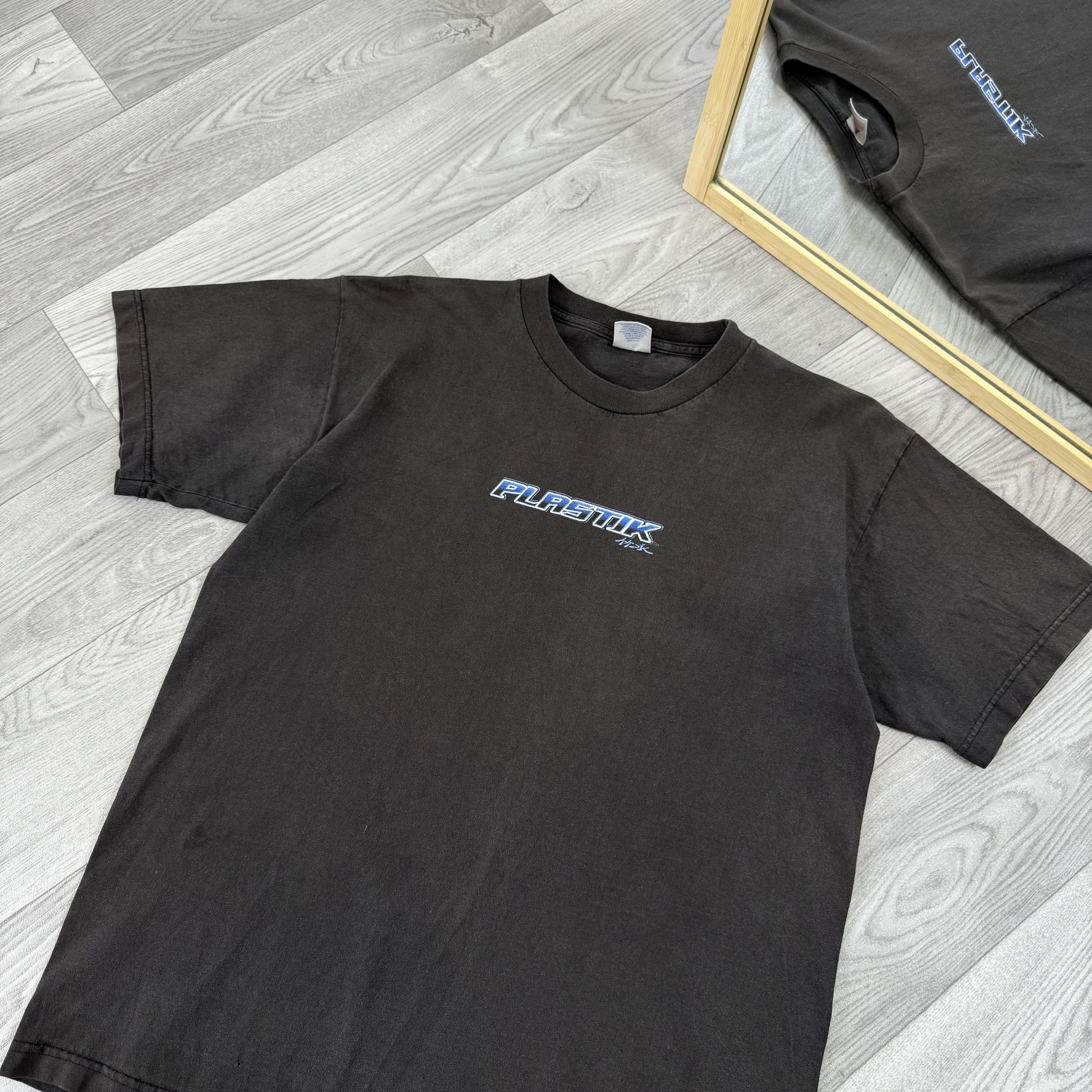 Hook-Ups Vintage Plastic 90s Hook-Ups Graphic Faded Black Tee Shirt Size US L / EU 52-54 / 3 - 8 Thumbnail