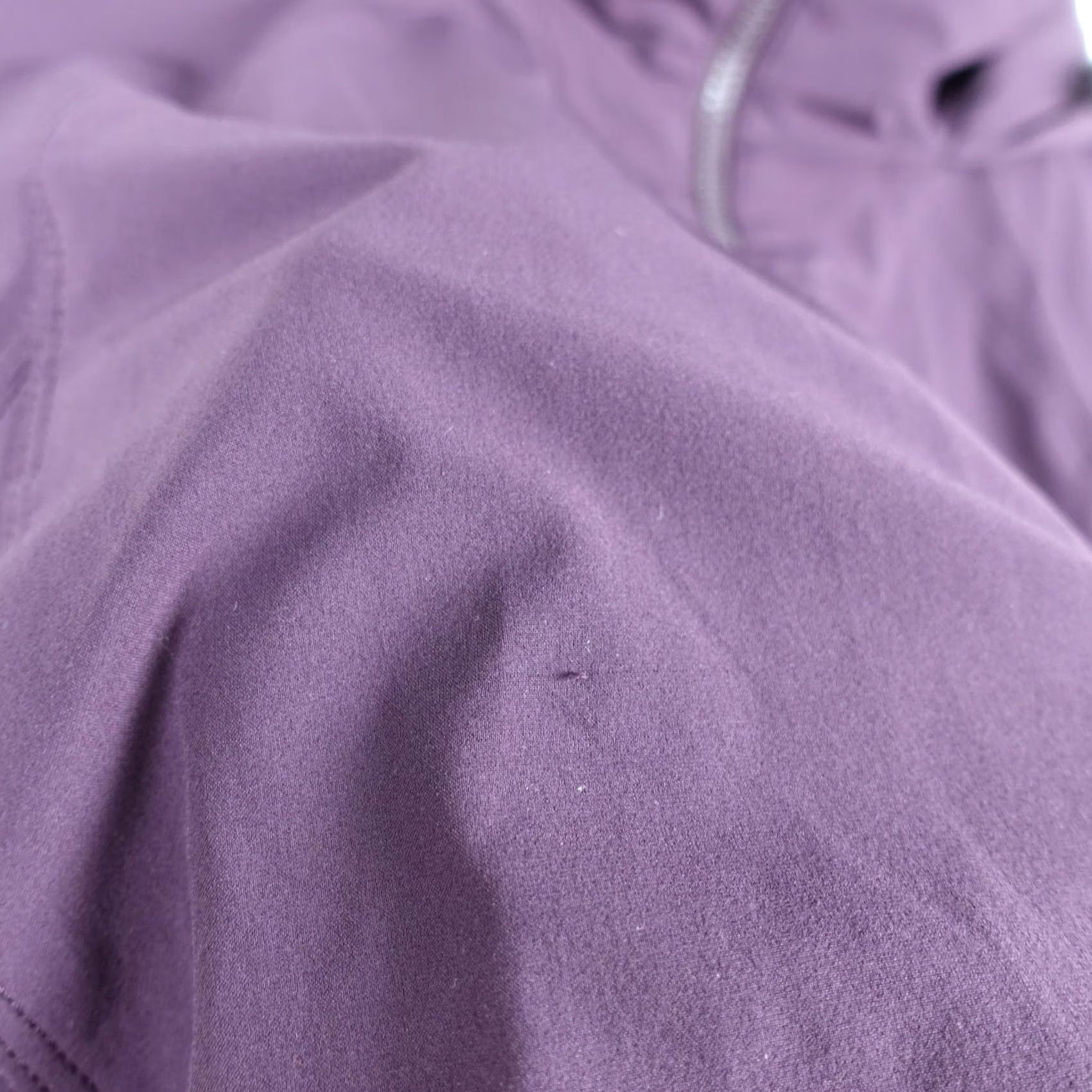 Lululemon Lululemon Womens Purple Full Zip Hoodie Nylon Jacket Activewear Size 6 Hoodie Womens Purple 6 Athletic Stretch Exterior Logo Size M / US 6-8 / IT 42-44 - 4 Thumbnail