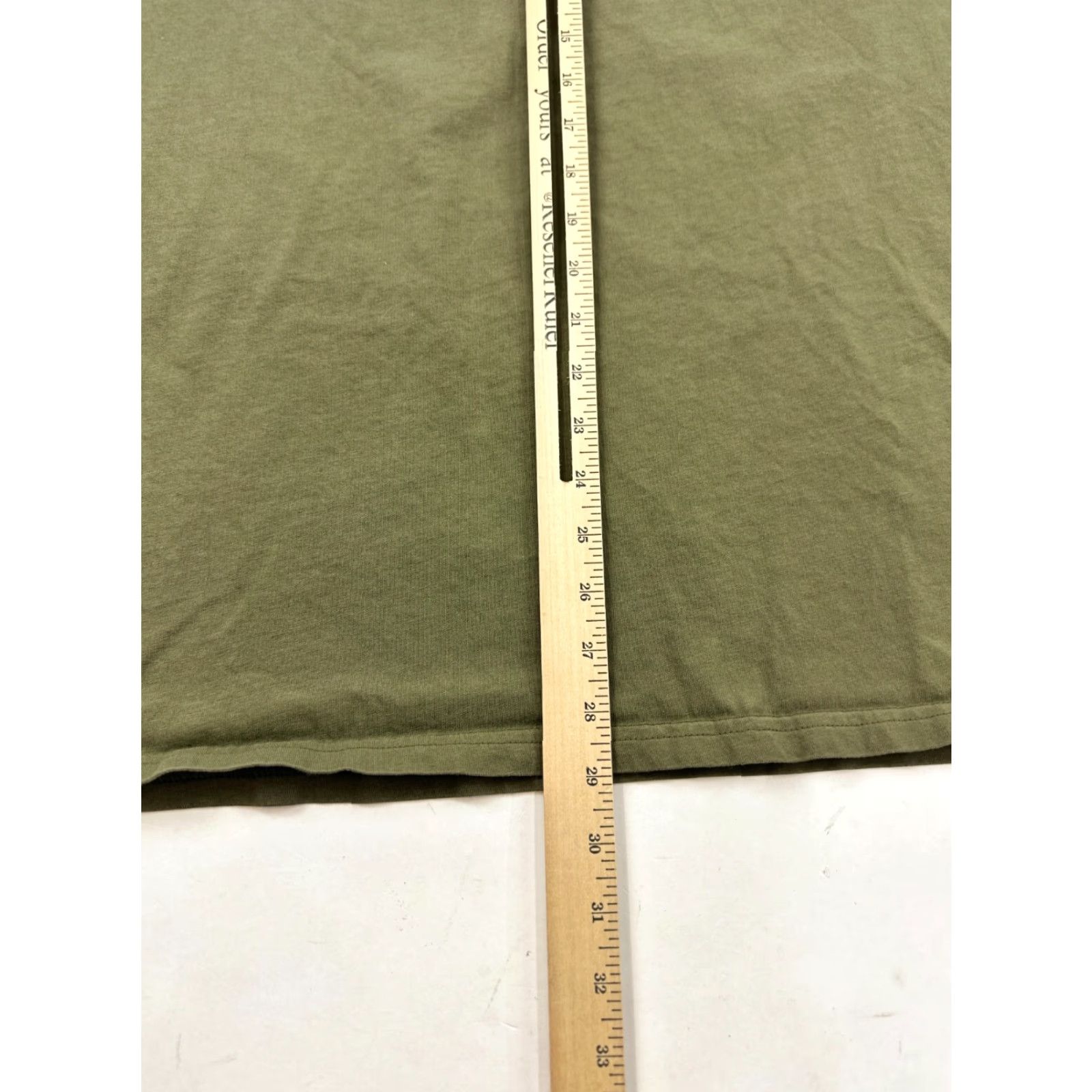 Quiksilver Quiksilver Shirt Mens Large Olive Green Short Sleeve Crew Neck Graphic Skate Fit Logo 100% Cotton T-Shirt Green Size US L / EU 52-54 / 3 - 7 Thumbnail