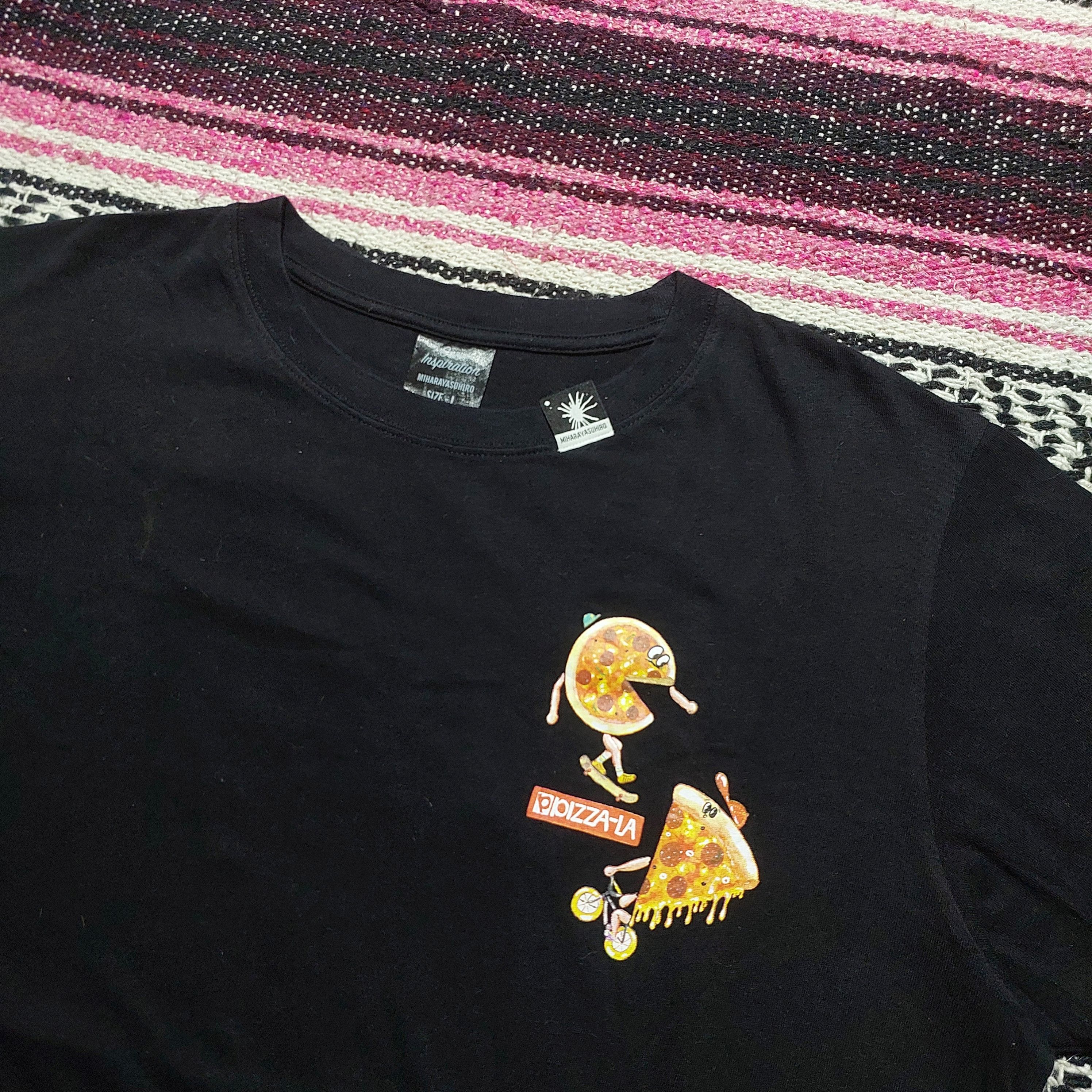 GU × Japanese Brand × Maison MIHARA YASUHIRO Miharayasuhiro pizza La S/S shirt Size US L / EU 52-54 / 3 - 3 Thumbnail