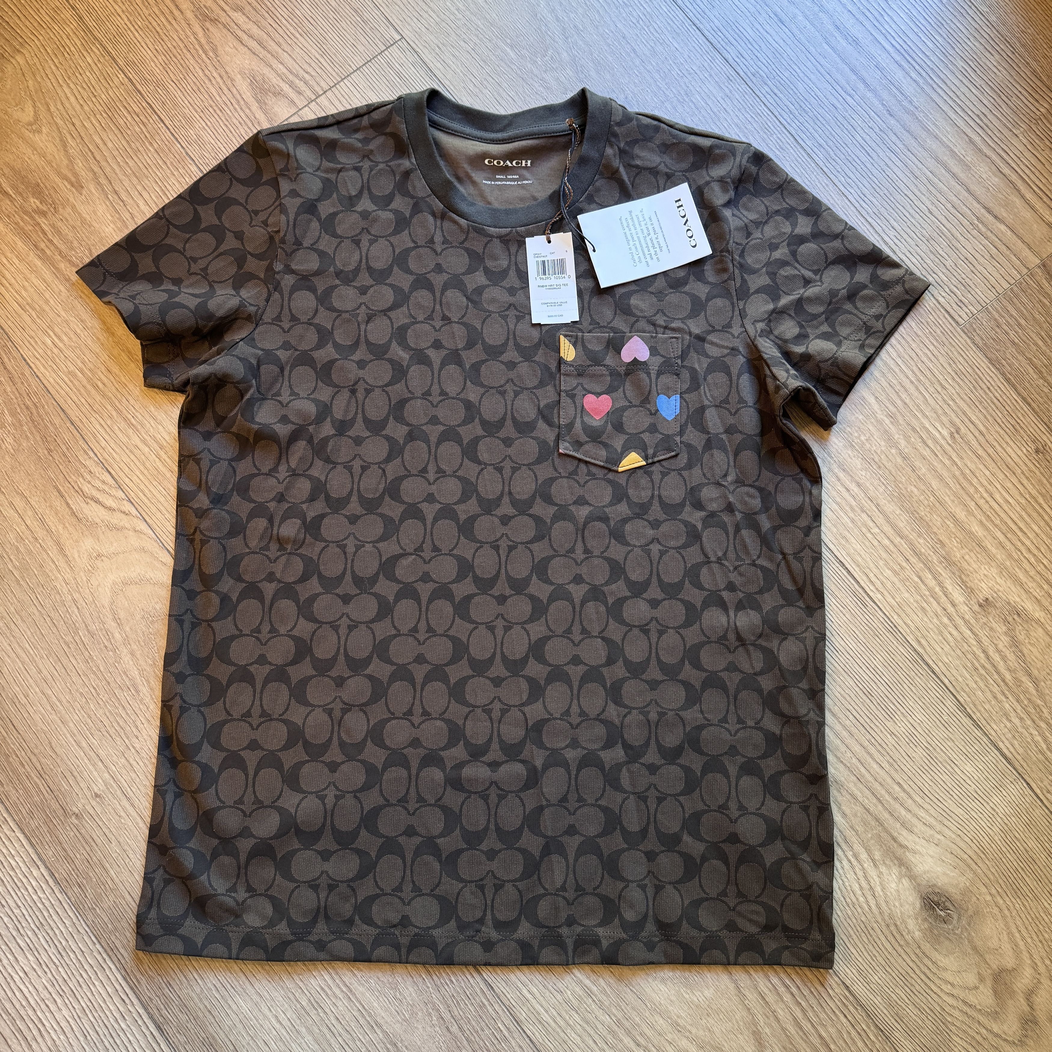 Coach Rainbow Heart Signature T Shirt cp317