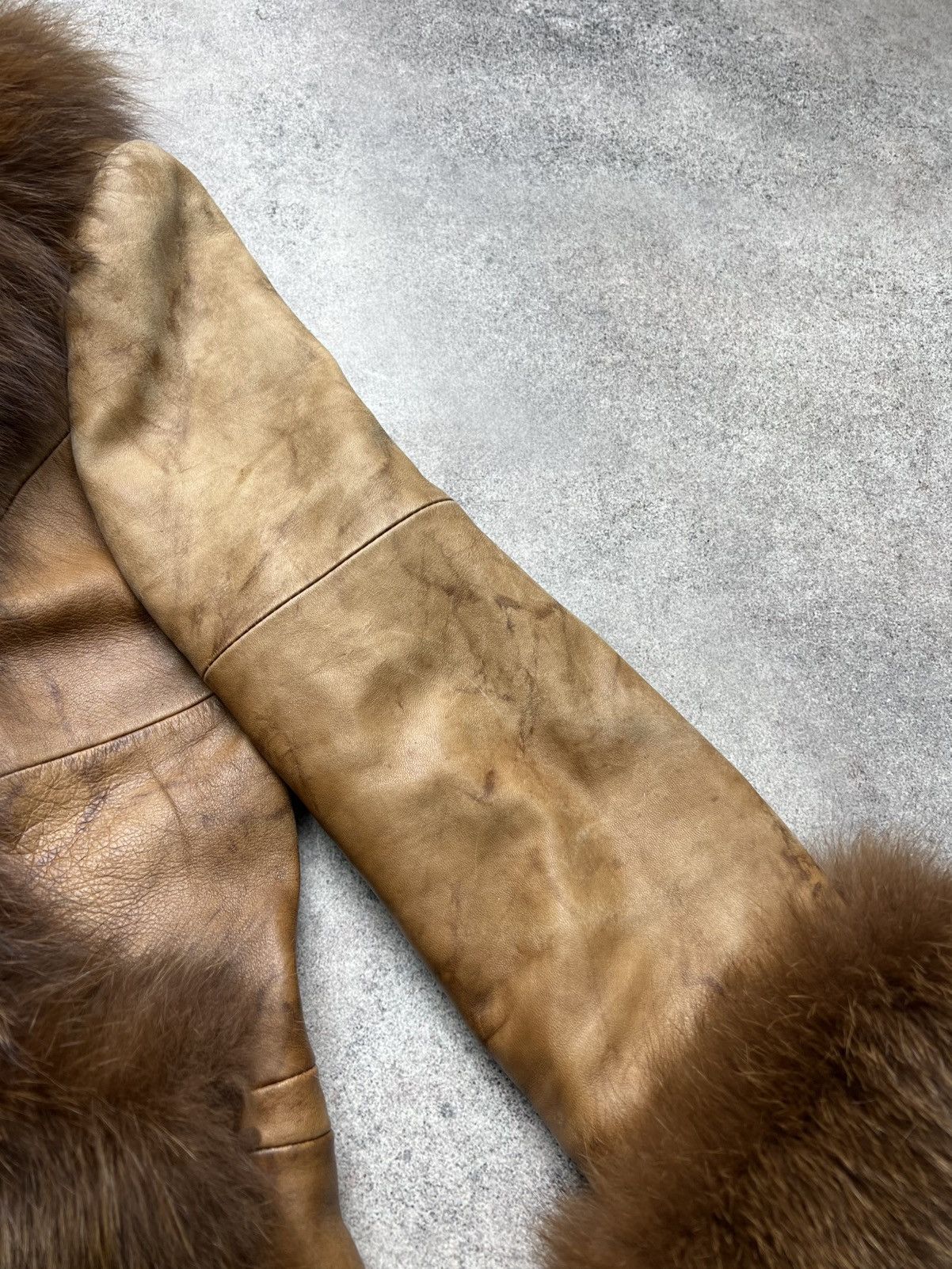 Vintage Vintage gorgeous fancy leather jacket with fur details Size S / US 4 / IT 40 - 7 Thumbnail