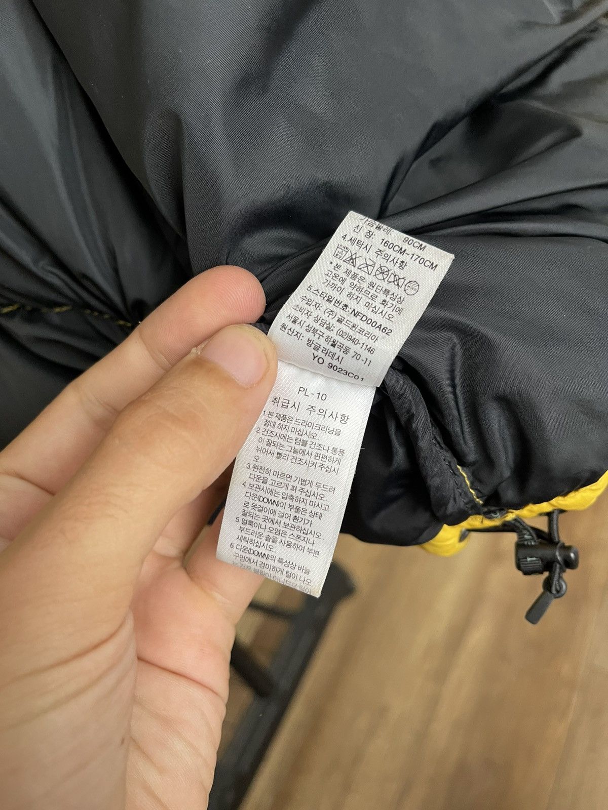 The North Face The North Face TNF 700 Puffer Down Jacket Vintage Distressed Size US M / EU 48-50 / 2 - 14 Thumbnail