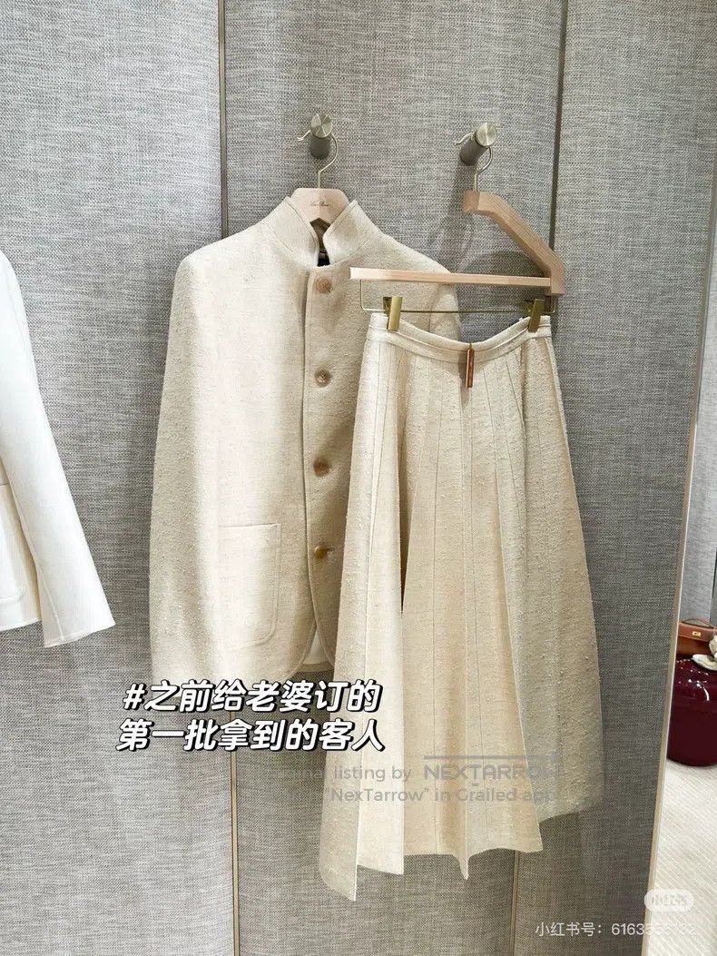 Brunello Cucinelli Brunello Cucinelli Wool Silk Pleated Skirt Size 27" / US 4 / IT 40 - 2 Thumbnail