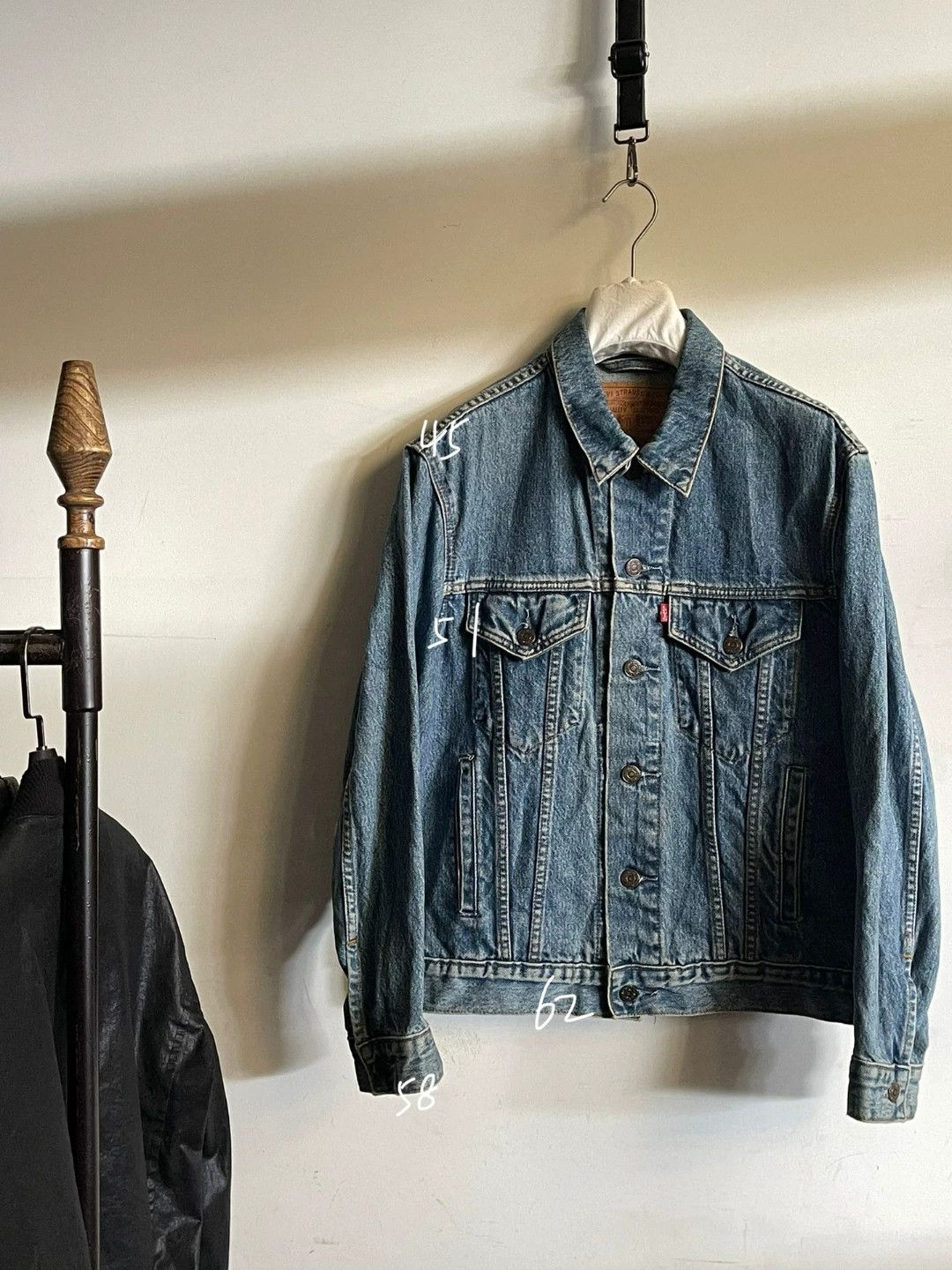 Levi's Vintage Levi's Denim Jacket Size US M / EU 48-50 / 2 - 1 Preview