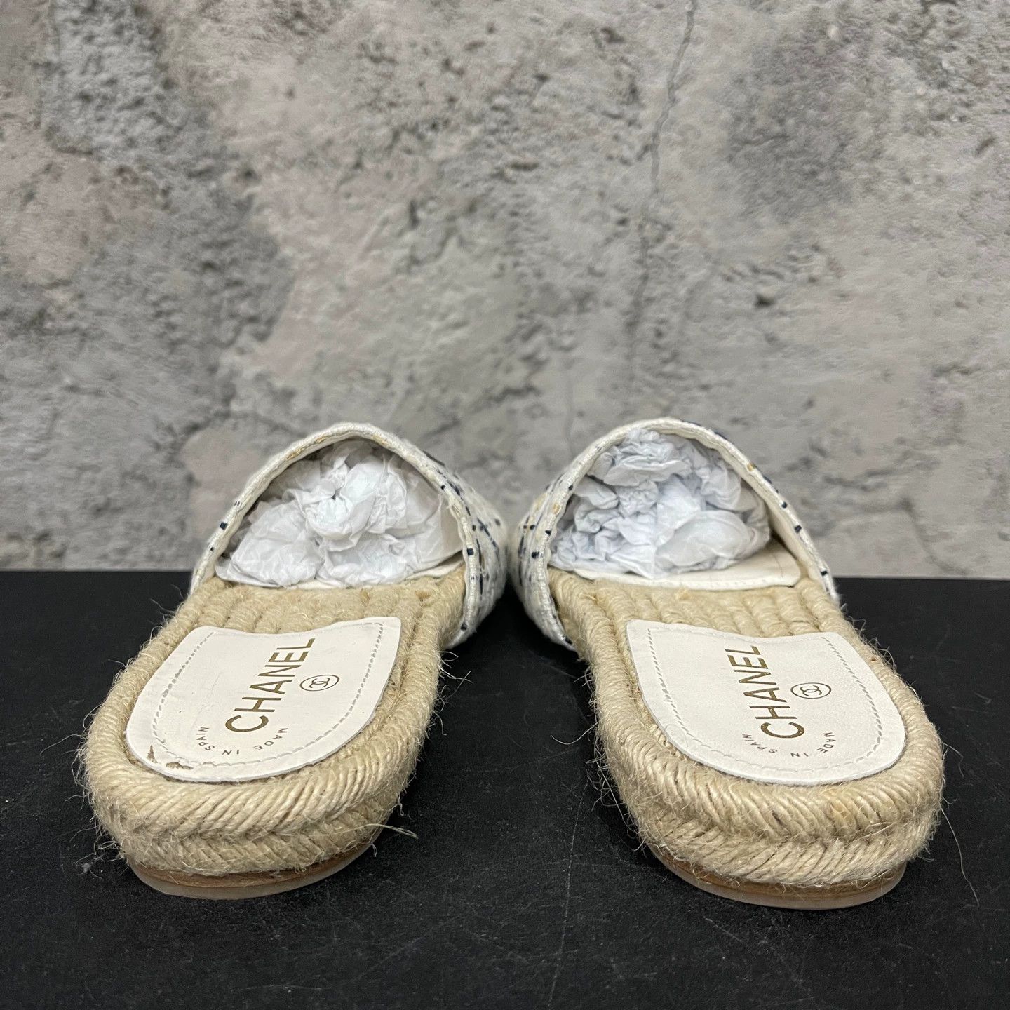 Chanel Chanel Women's Slippers 37 As Is Size US 6 / IT 36 - 3 Thumbnail