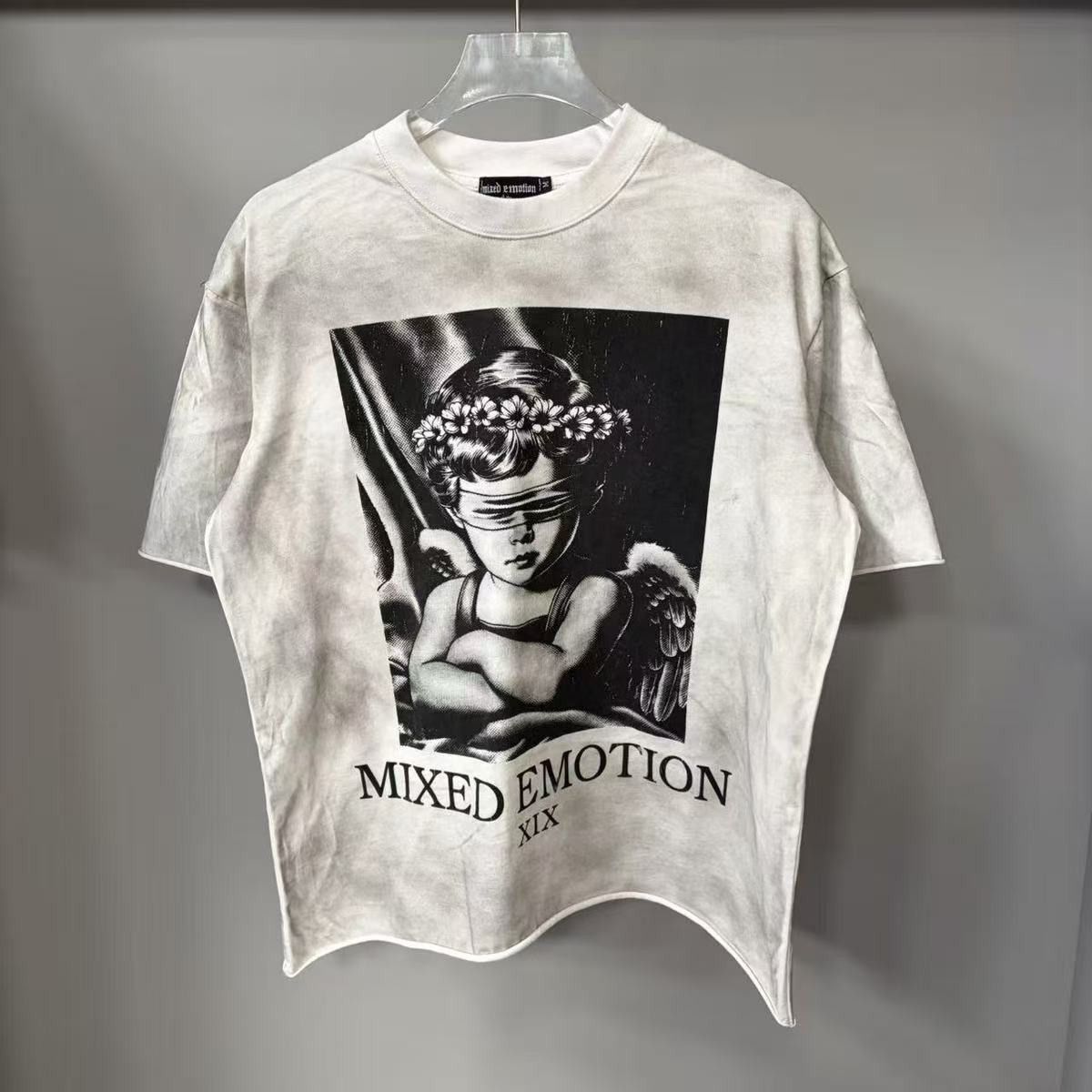 Vintage Blindfolded Angel Distressed T-Shirt Size US M / EU 48-50 / 2 - 1 Thumbnail