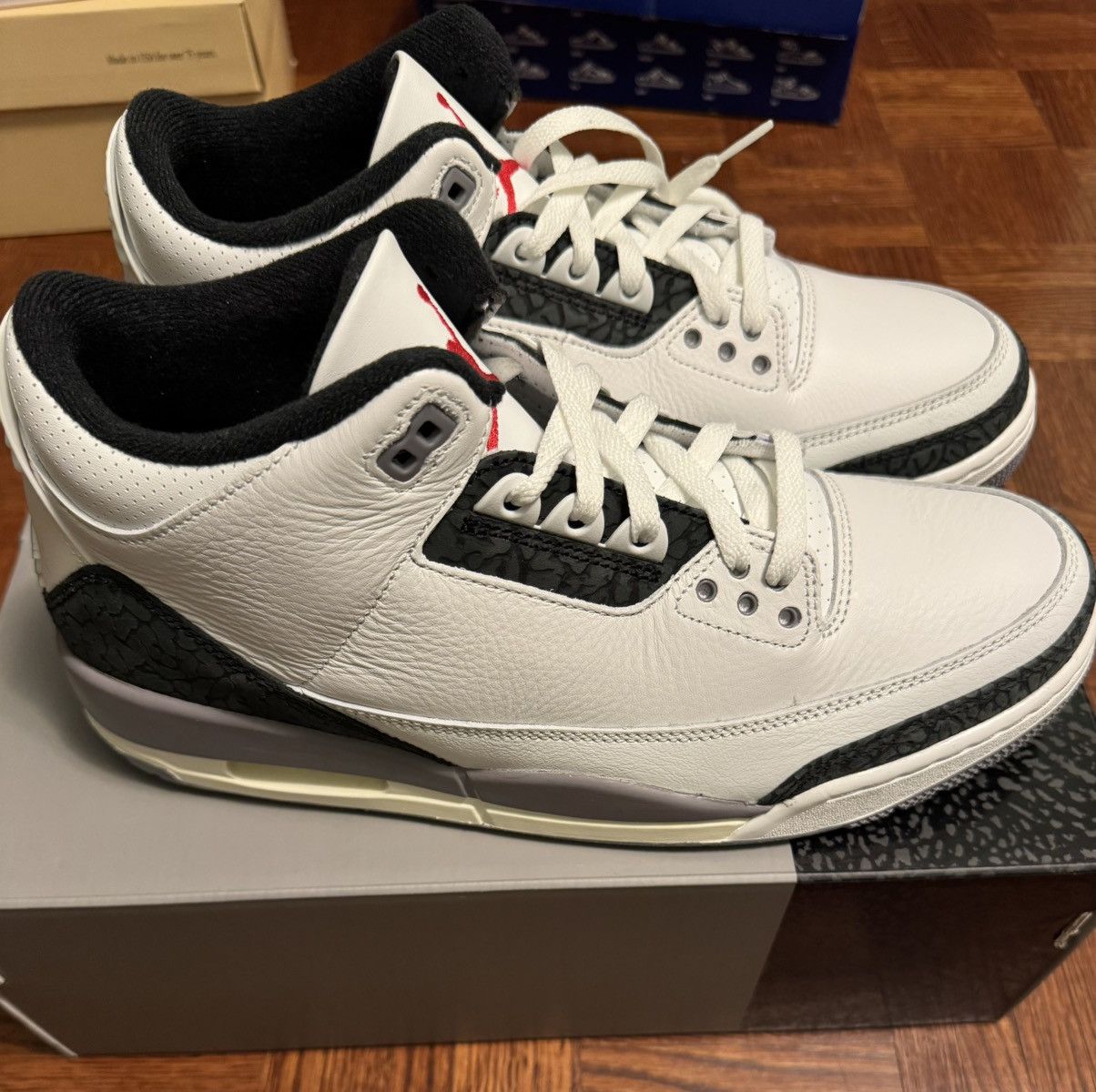Jordan Brand Jordan 3 Summit White Fire Red Size US 11 / EU 44 - 4 Thumbnail