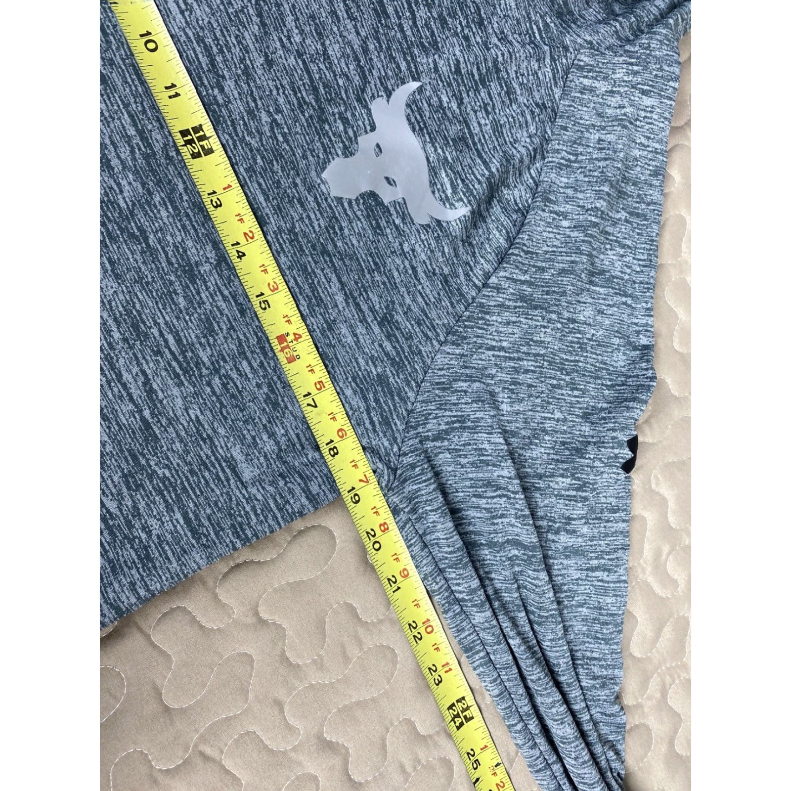 Under Armour VINTAGE Project Rock Under Armour HeatGear Light Workout Hoodie Shirt Mens Sz S Gray Size US S / EU 44-46 / 1 - 7 Thumbnail