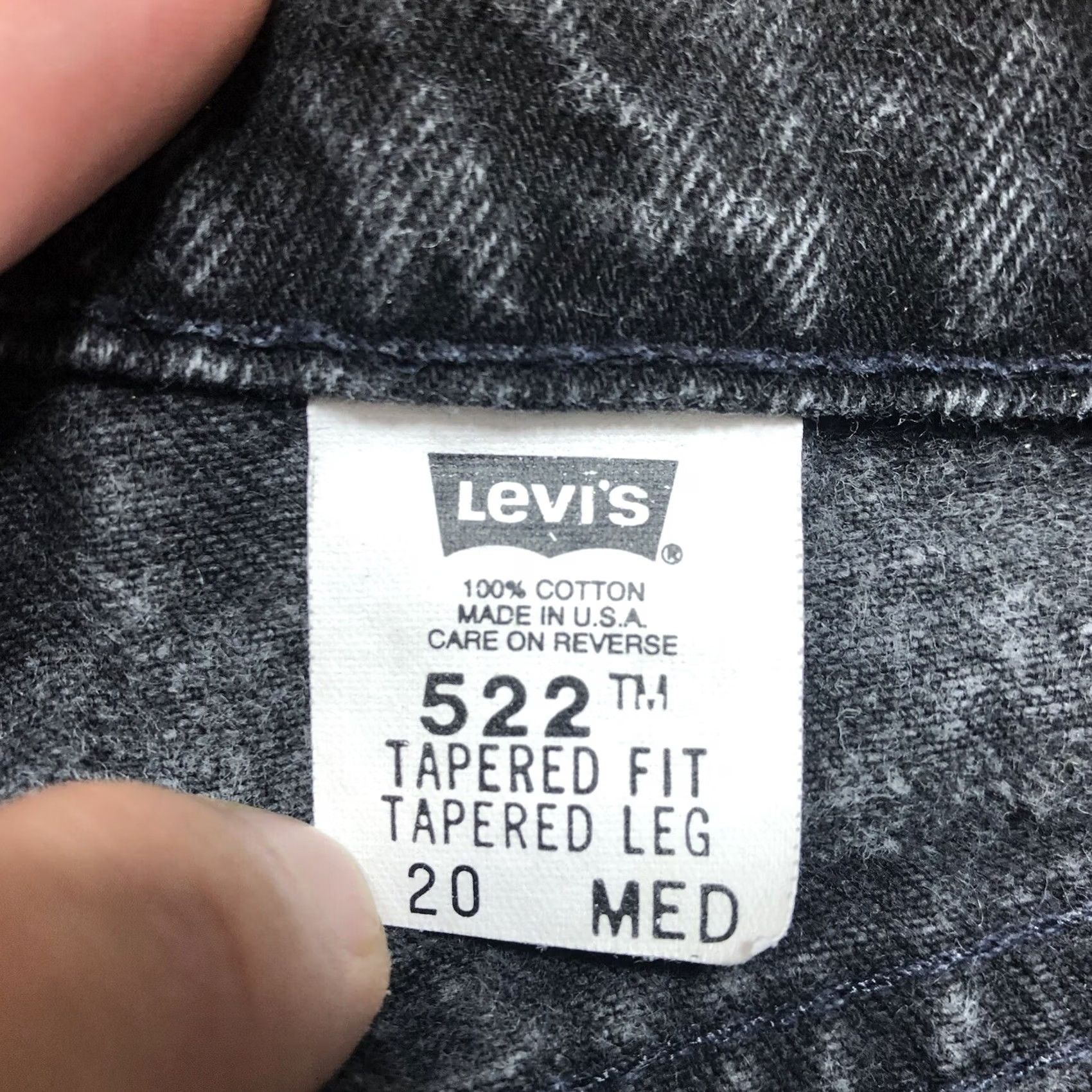 Levi's VINTAGE Levi's 522 Jeans Women 20 30 Black Tapered Fit Tapered Leg USA 90s Size 42" / US 20 - 7 Thumbnail