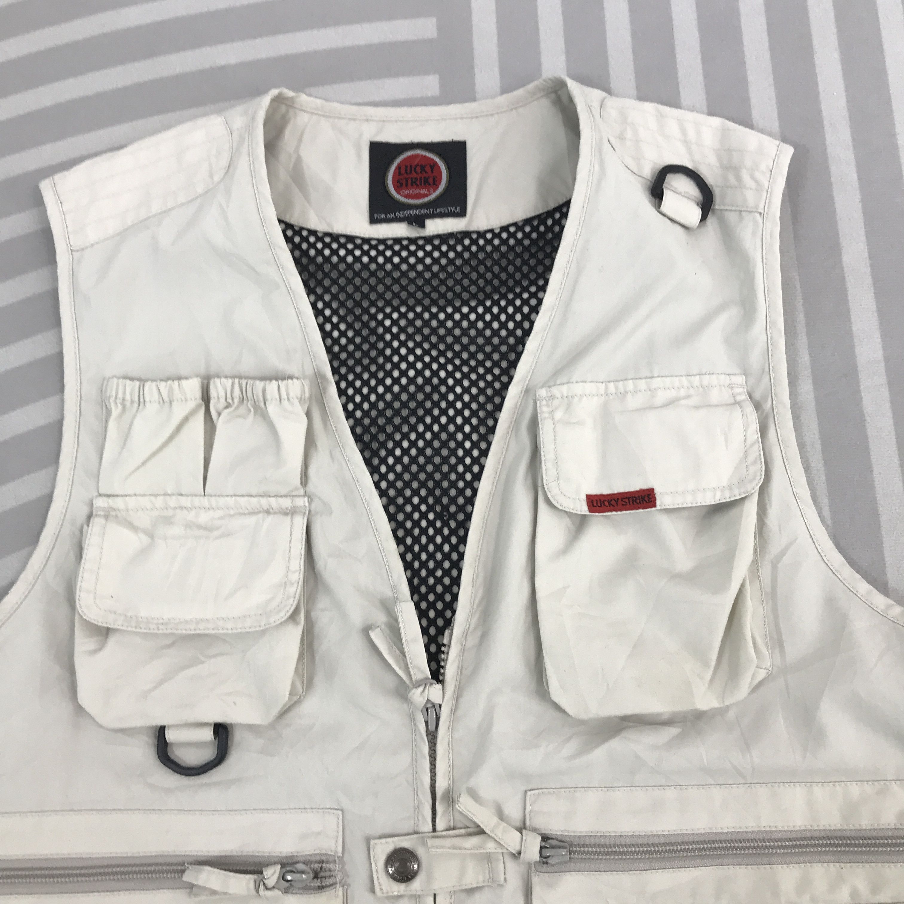 Japanese Brand × Vintage Vintage Lucky Strike Tactical pocket Vest Size US L / EU 52-54 / 3 - 6 Thumbnail