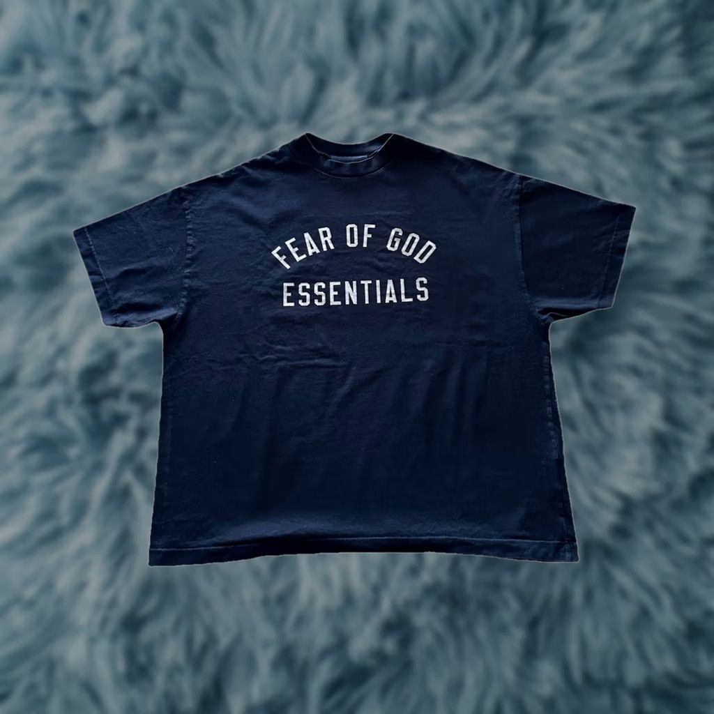 Fear of God Fear Of God Essentials Crewneck T-Shirt Black Mens Size M Oversized RARE Size US M / EU 48-50 / 2 - 1 Thumbnail