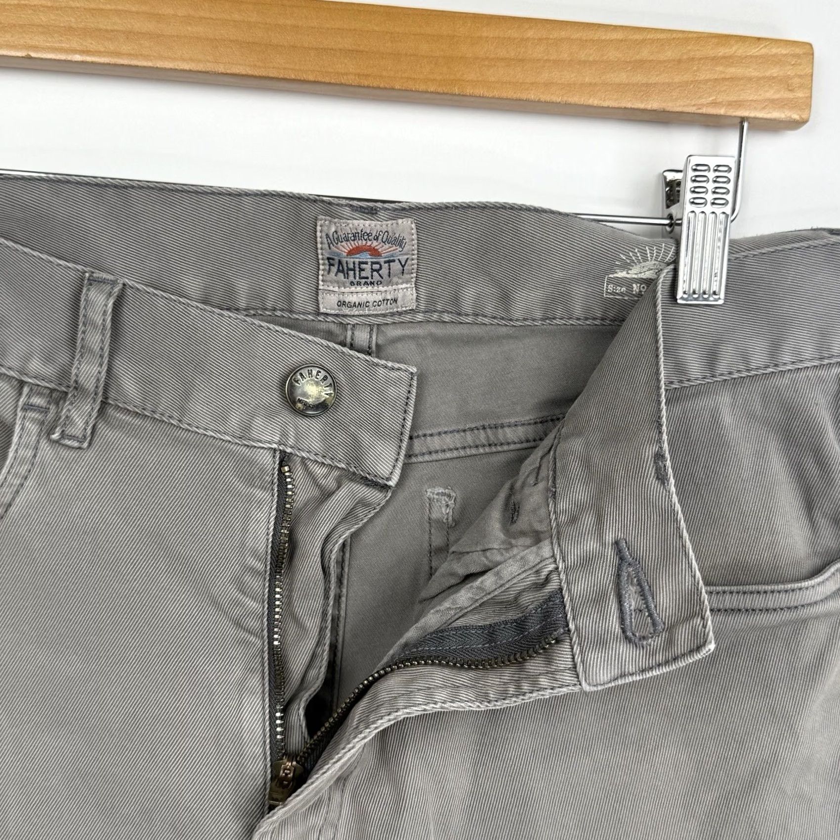 Faherty Faherty Pants Mens 30 Gray Comfort Twill 5 Pocket Casual Chino Comfort Size US 30 / EU 46 - 6 Thumbnail