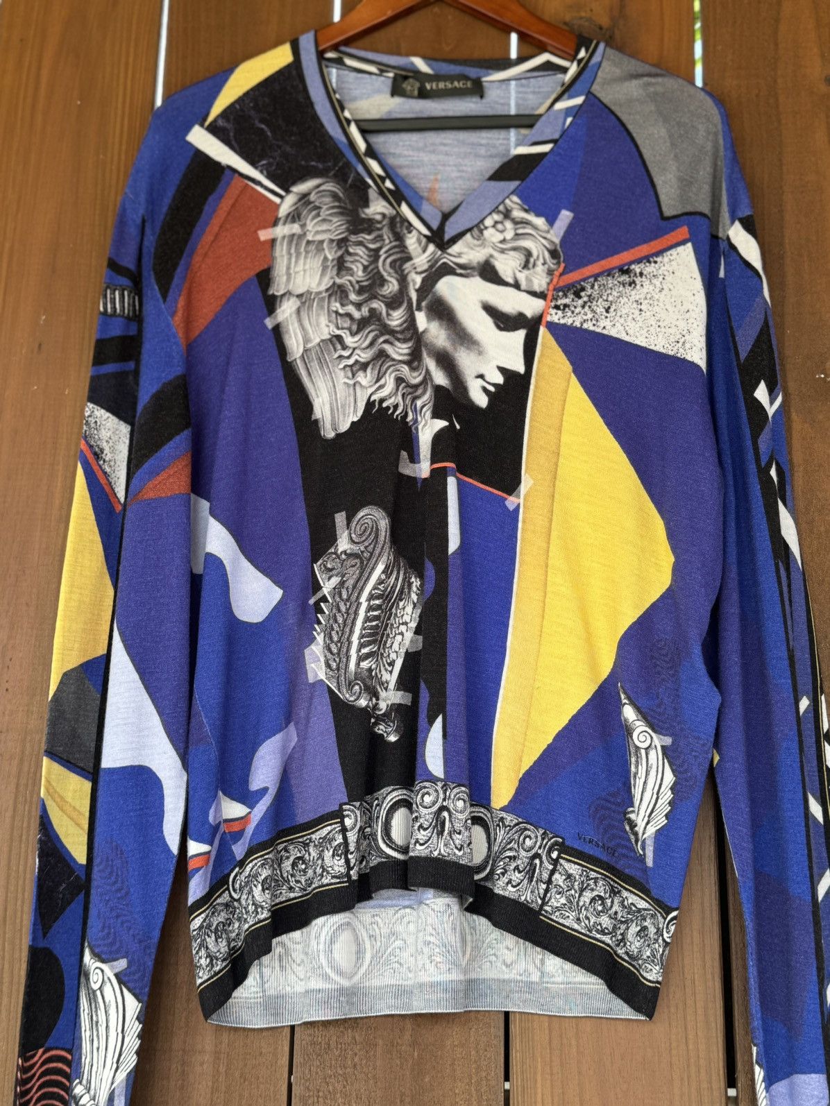 Versace VERSACE WOOL SWEATER with ANTIQUE PRINT size 52 Size US L / EU 52-54 / 3 - 2 Thumbnail