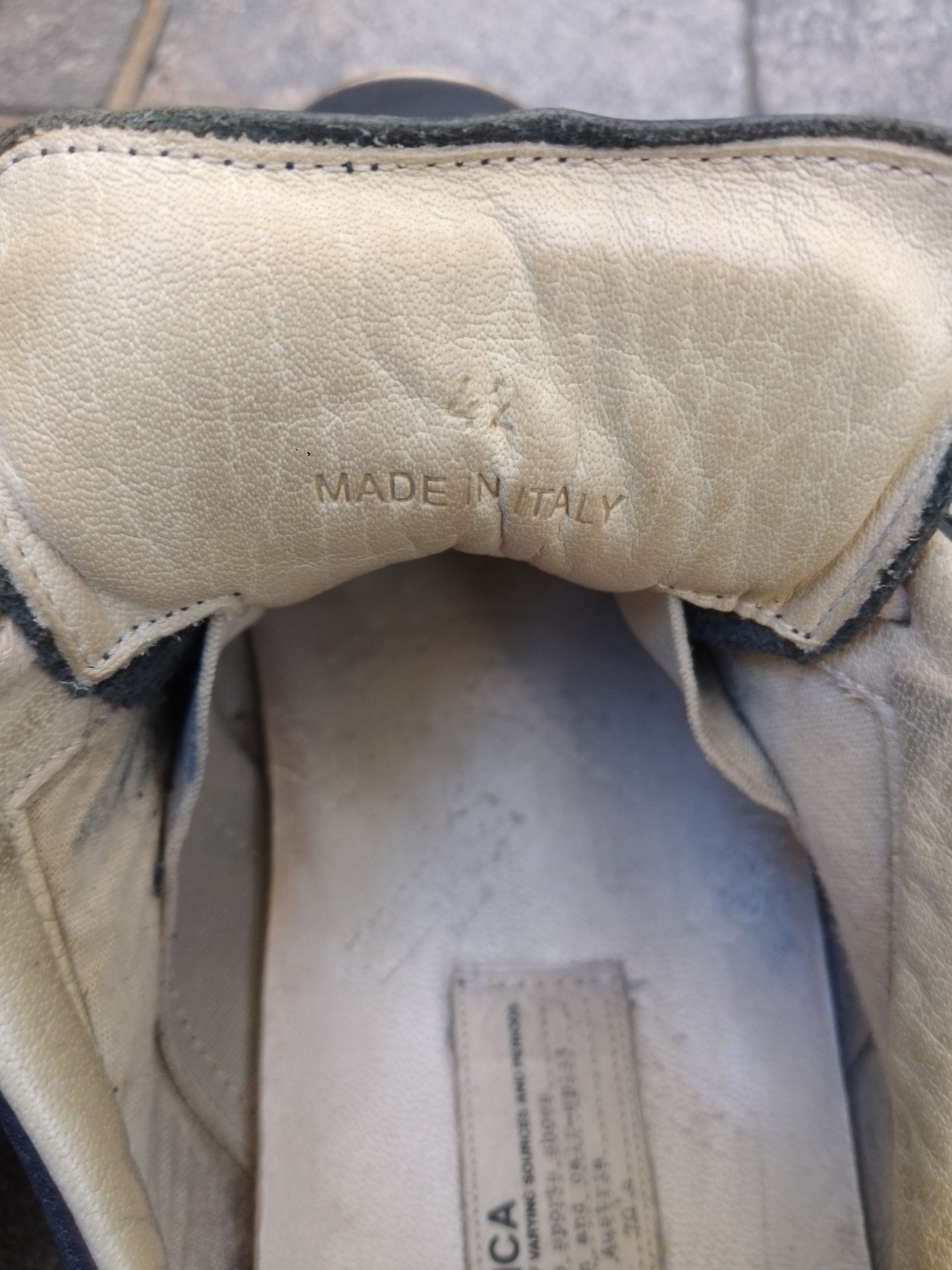 Maison Margiela Maison margiela replica gats leather navy gold sole Size US 9 / EU 42 - 5 Thumbnail