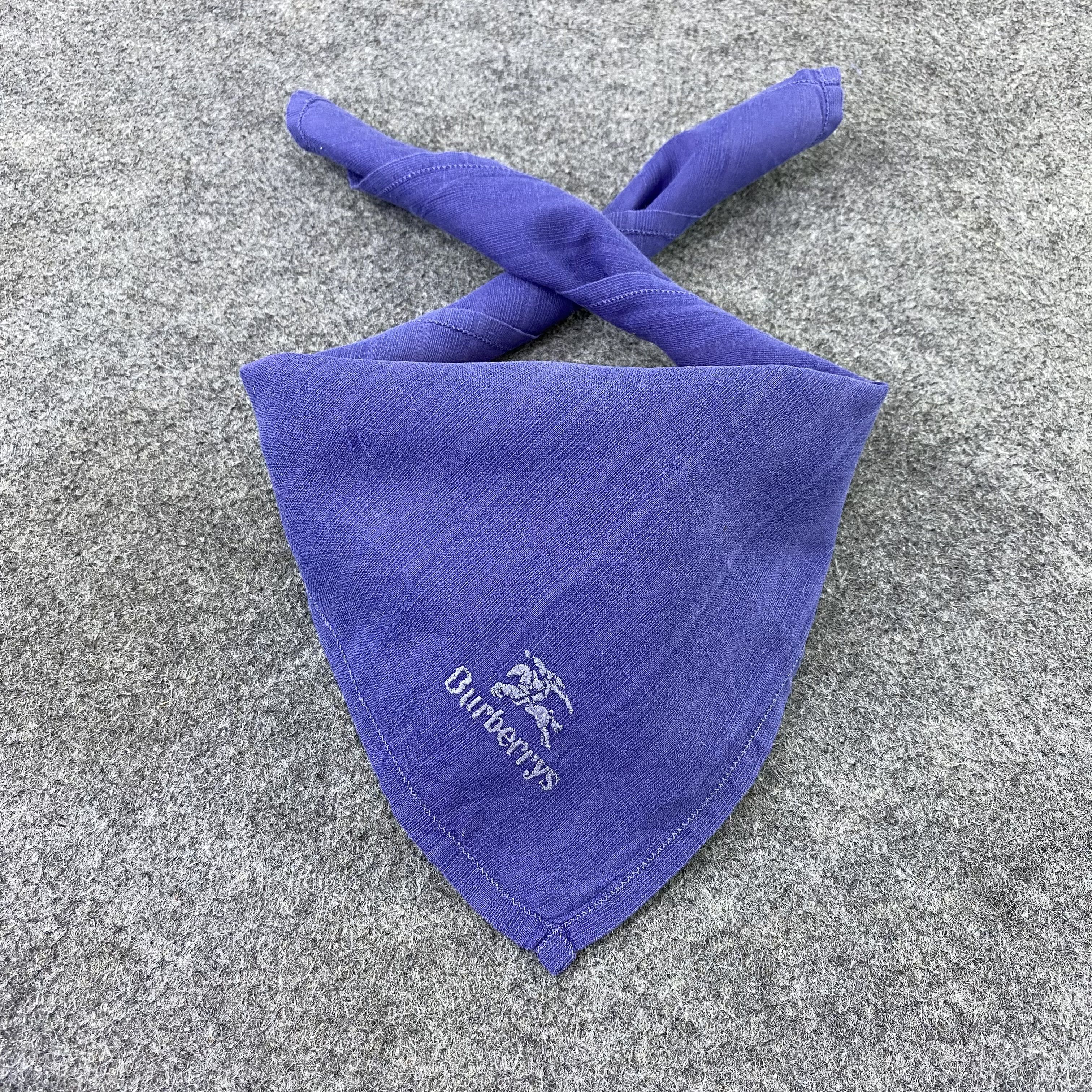 Burberry Burberry Handkerchief / Bandana / Neckerchief-B774 Size ONE SIZE - 2 Thumbnail