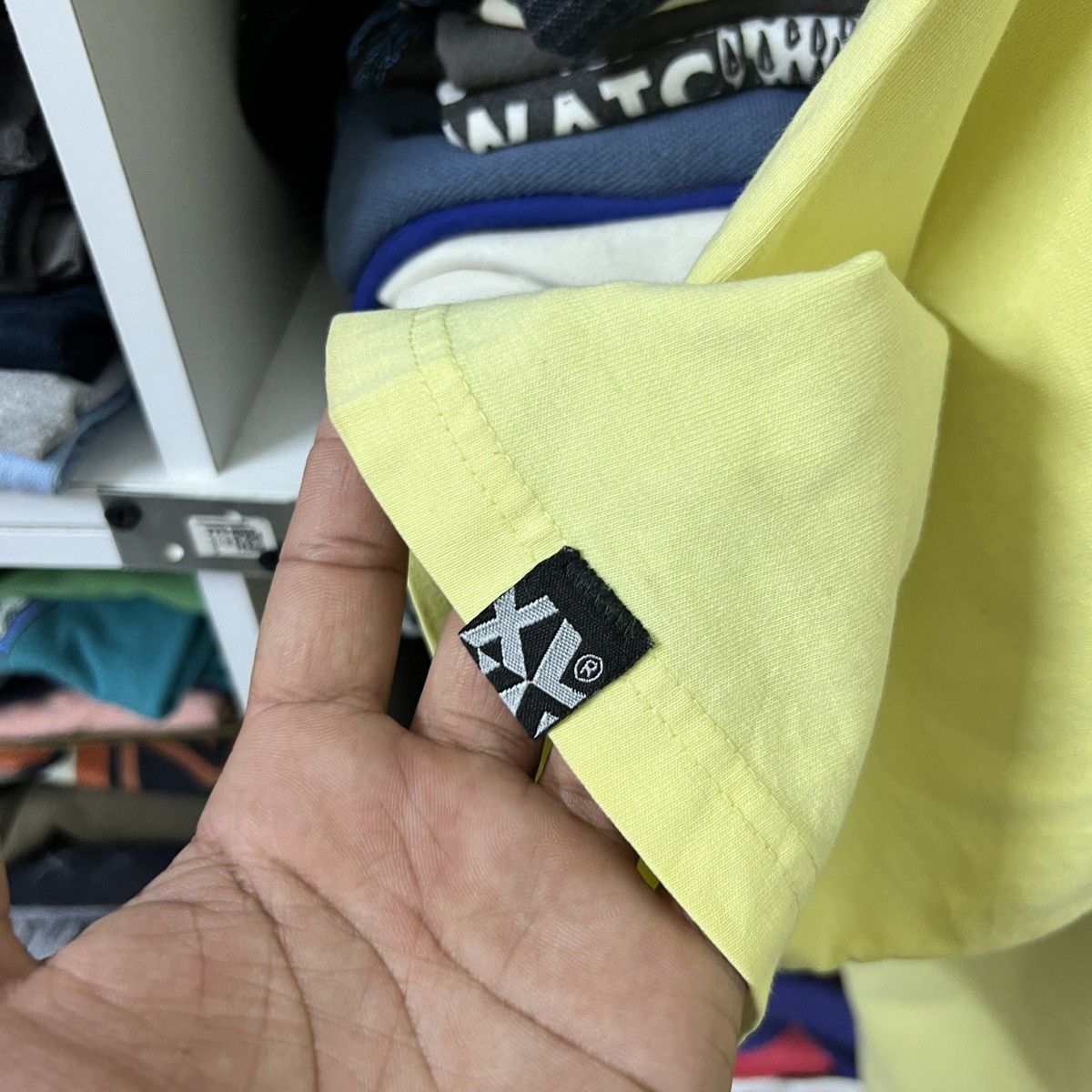 Japanese Brand × Vintage × Xlarge VTG XLARGE PAINT DESIGN TEE Size US XL / EU 56 / 4 - 14 Thumbnail