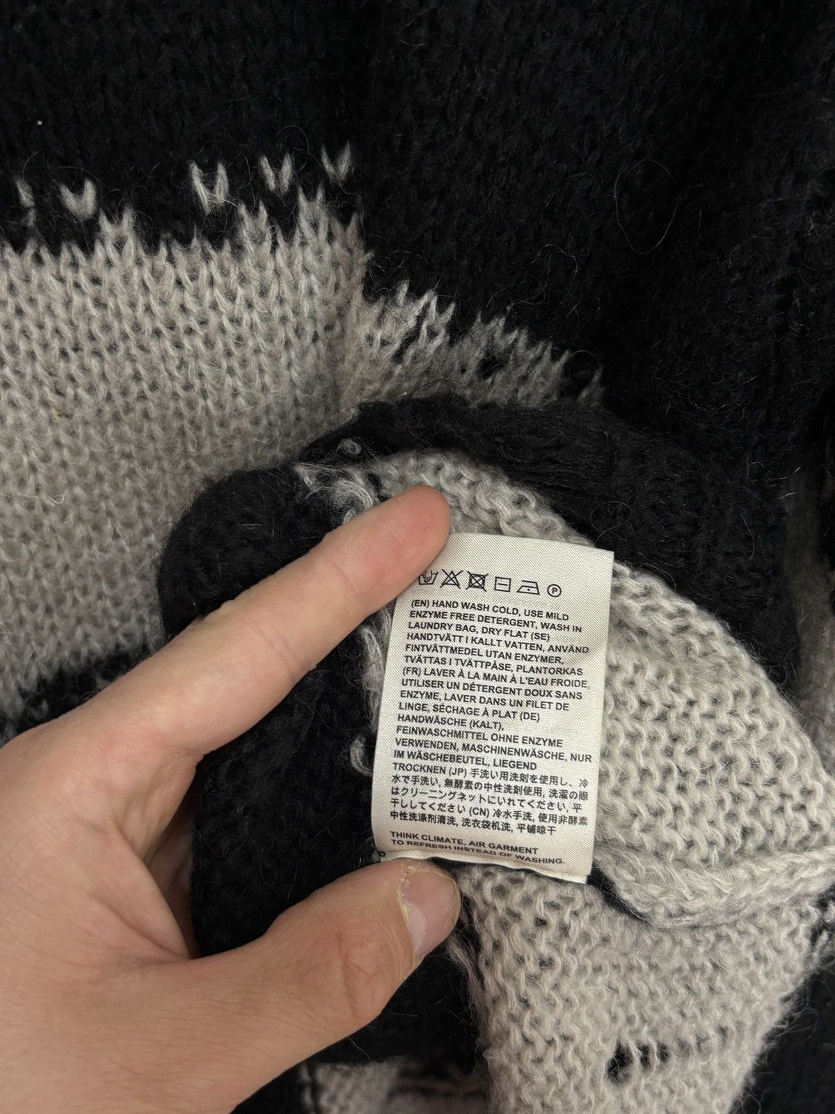 Acne Studios Acne Studios Knit Distressed Oversized Mohair Sweater Rare Size US M / EU 48-50 / 2 - 8 Thumbnail