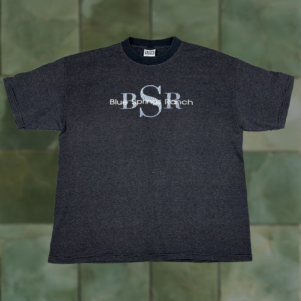Vintage VINTAGE King Cotton T-Shirt 2XL Black Textured Graphic 90s Missouri Ranch Crew Neck Short Sleeve Unisex Adults Size US XXL / EU 58 / 5 - 1 Thumbnail