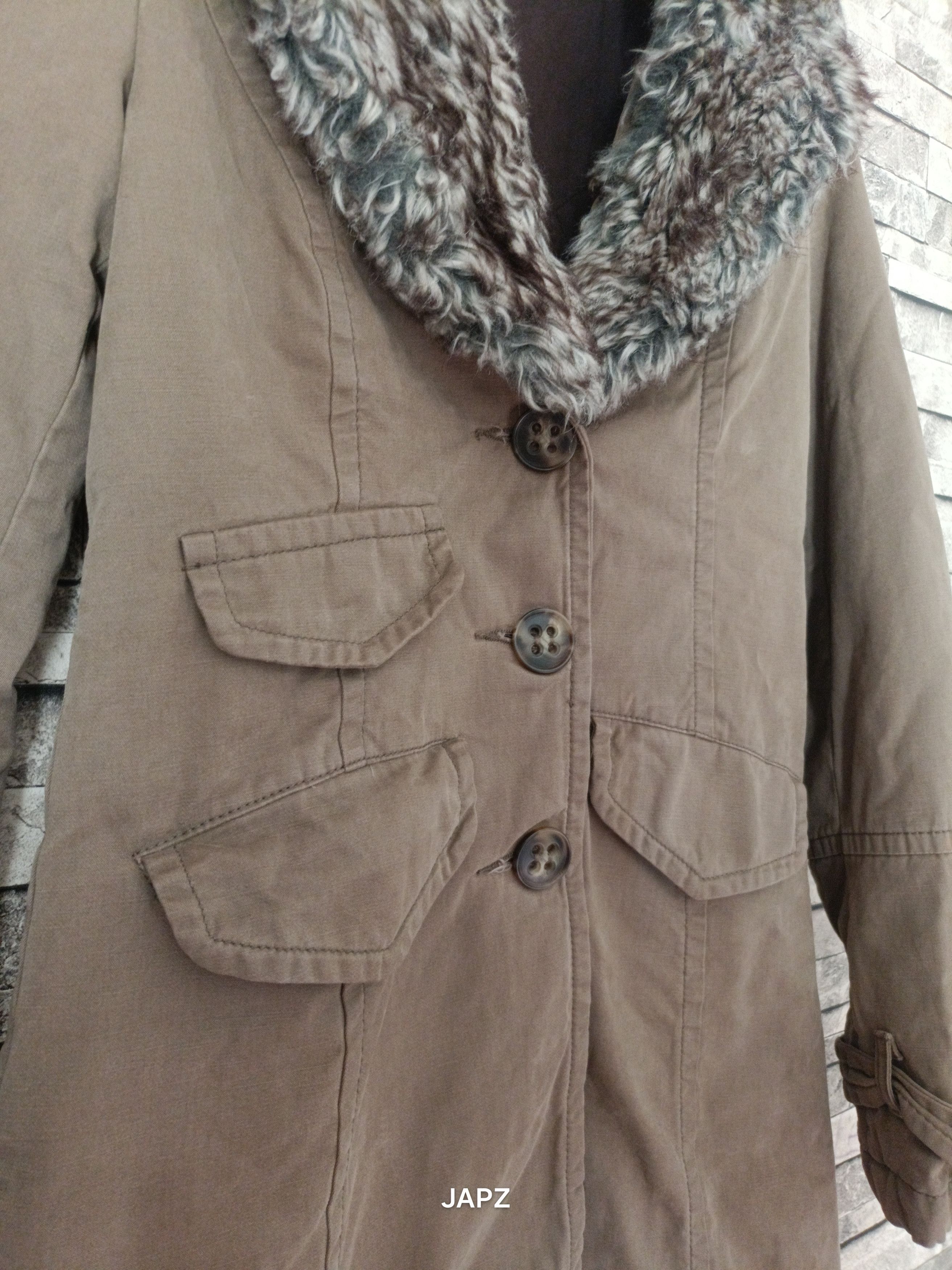 Benetton Vintage Benetton utility faux fur Y2K coat Size XS / US 0-2 / IT 36-38 - 2 Thumbnail