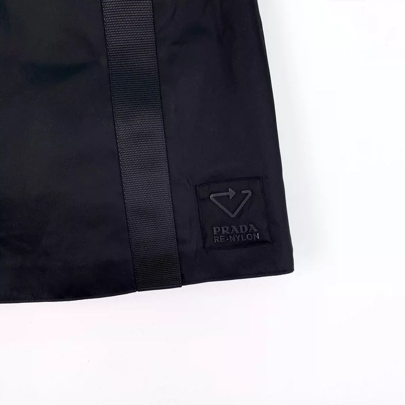 Prada Prada Black Triangle Logo Casual Skirt-2506 Size 39" - 5 Thumbnail