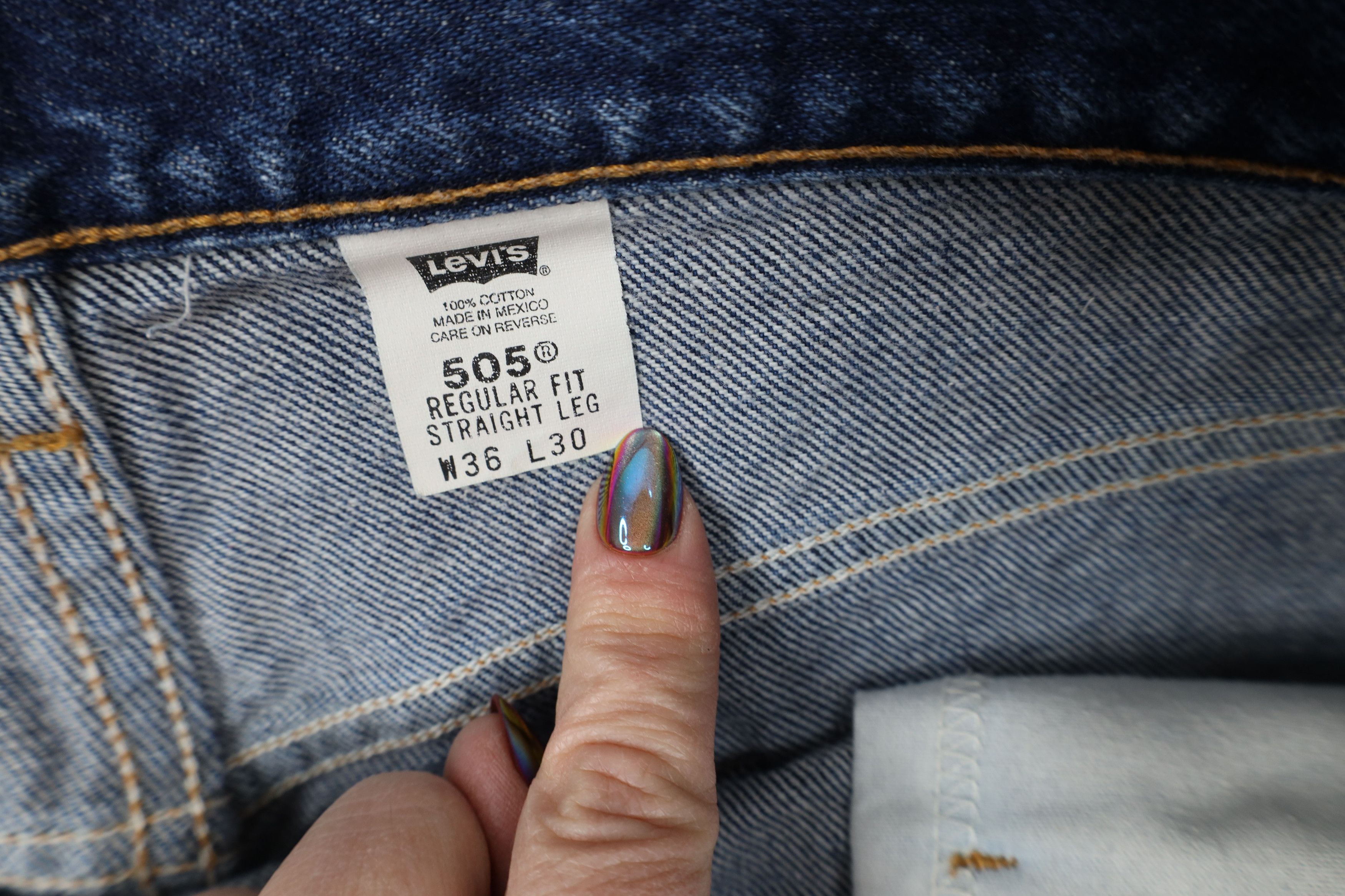 Levi's Vintage Y2K 2000 Levis 505 Fit Straight Leg Denim Jeans Size US 36 / EU 52 - 9 Thumbnail
