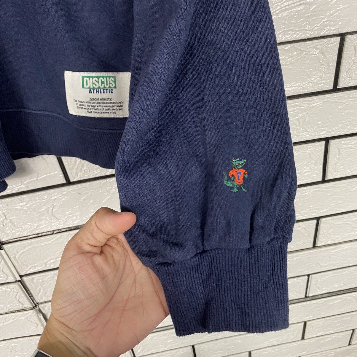 Japanese Brand 📌Vintage Sweatshirt Crewneck Discuss Athletic Big Logo Size US M / EU 48-50 / 2 - 12 Thumbnail