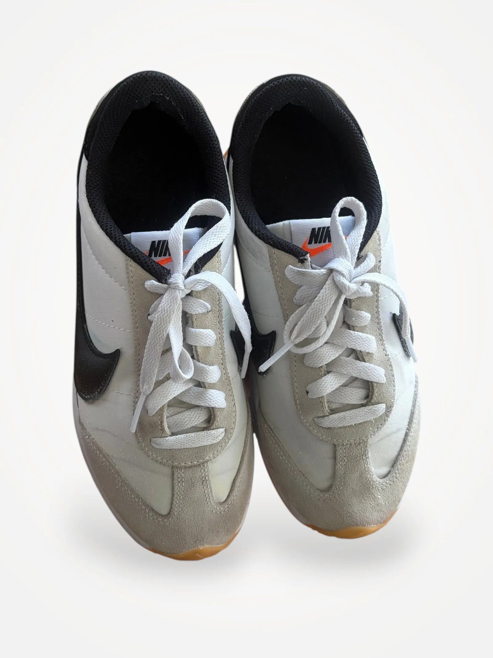 Nike Nike Sneakers Size US 7.5 / IT 37.5 - 1 Thumbnail