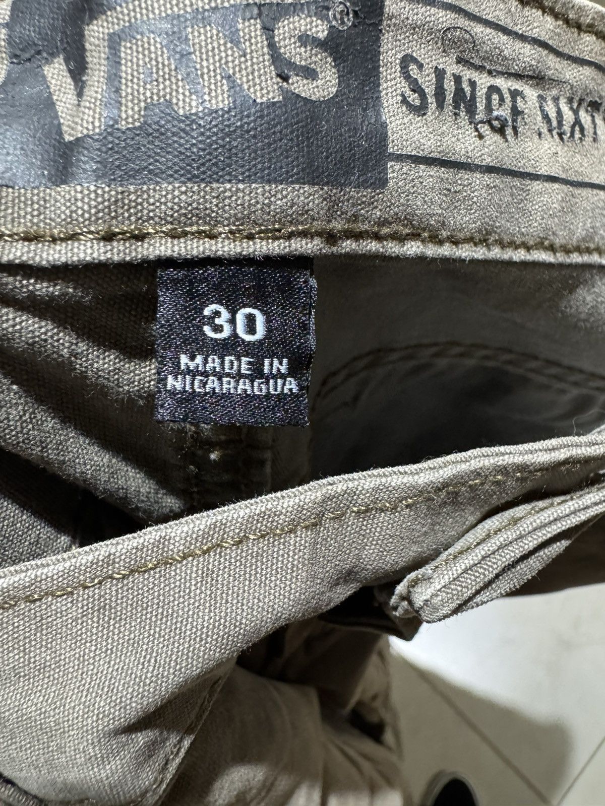 Vans Vans Brown Skinny Slim Chino Pants Skull Rivet Slight Fade Size US 30 / EU 46 - 6 Thumbnail