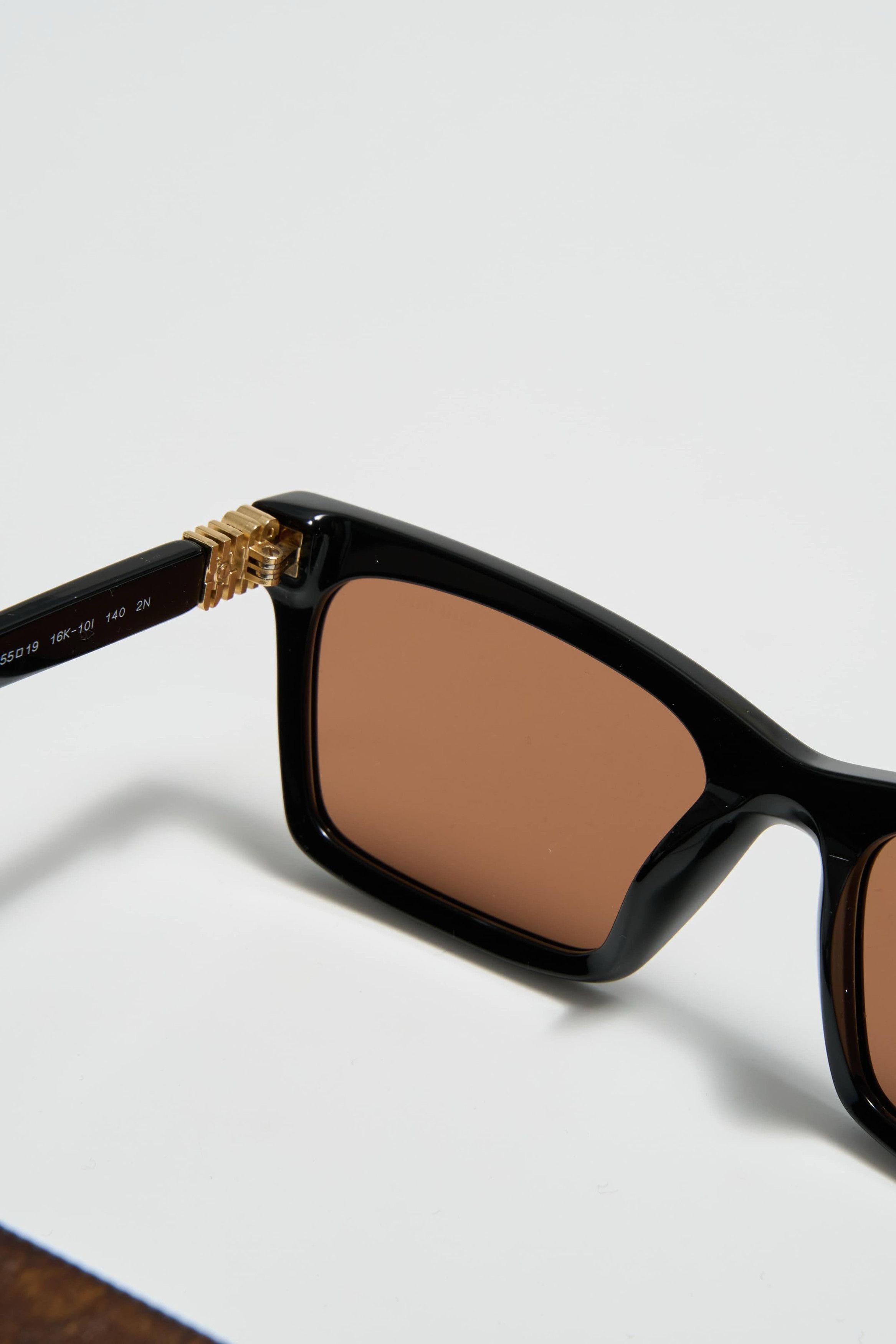 Miu Miu MIU MIU 0MU A05S SUNGLASSES Size ONE SIZE - 6 Thumbnail