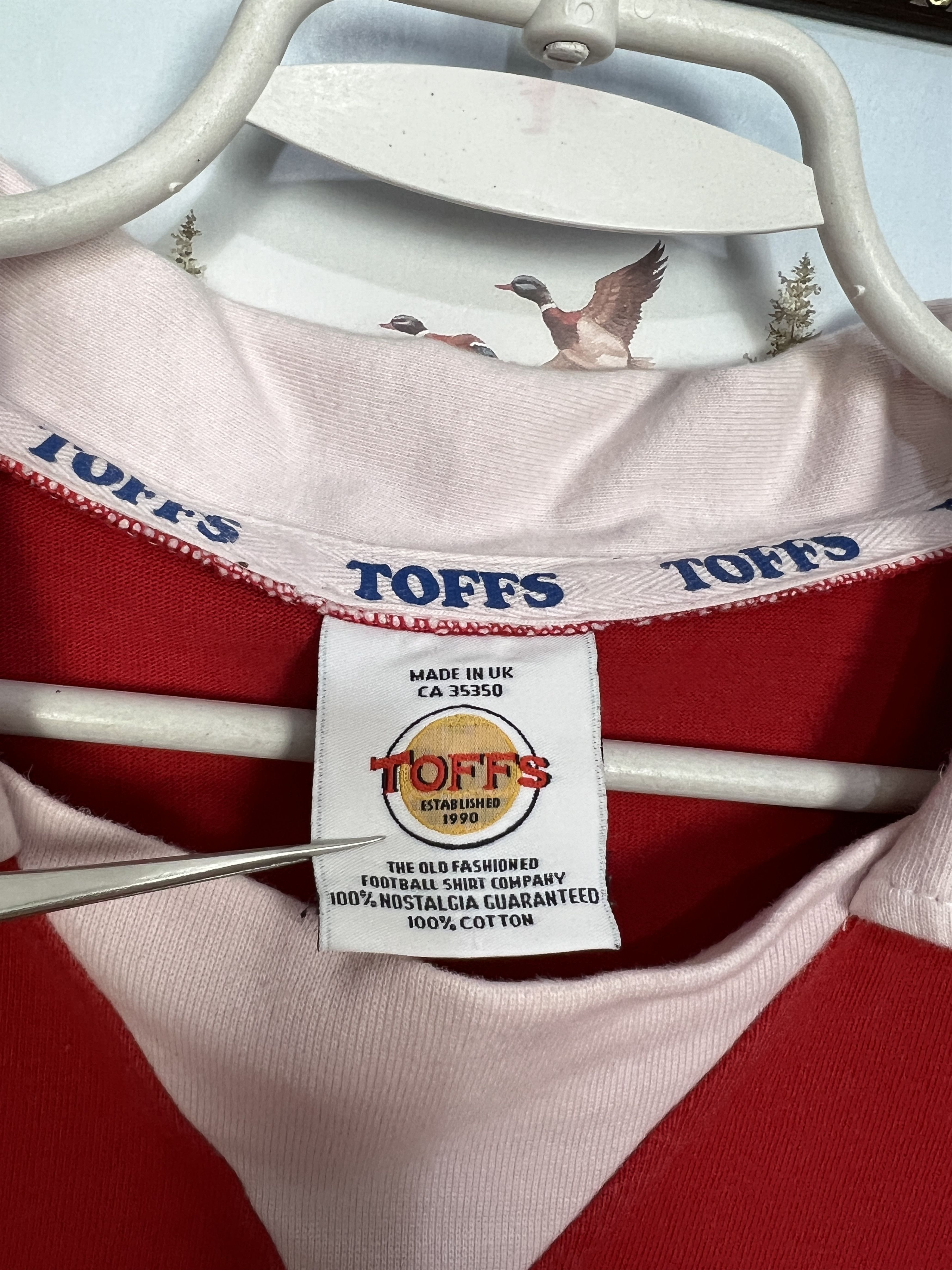 Toffs Manchester United Replicas football shirt Soccer Jersey Size US M / EU 48-50 / 2 - 6 Thumbnail