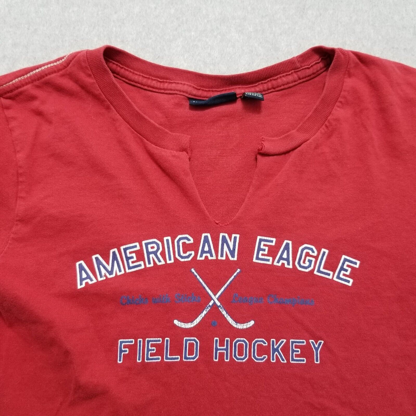 American Eagle Outfitters American Eagle Shirt Womens XS Red Crew Neck Single Stitch Size XS / US 0-2 / IT 36-38 - 10 Thumbnail