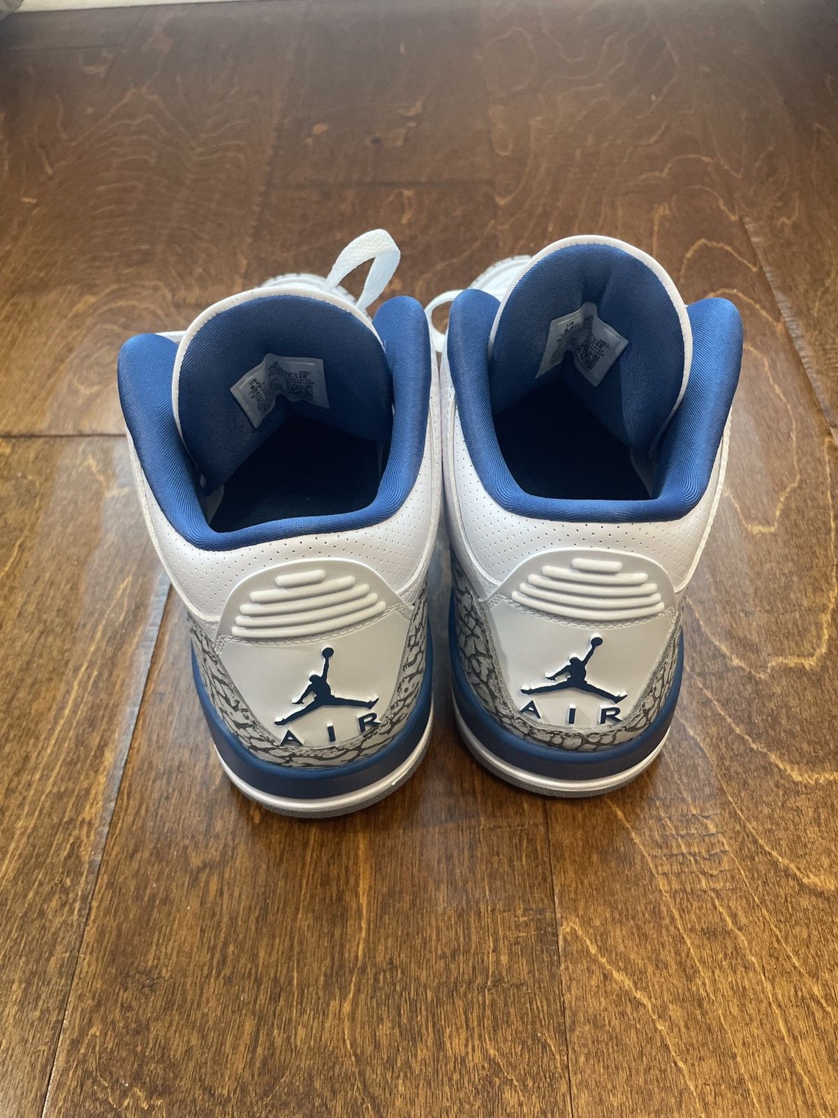 Jordan Brand Air Jordan 3 Retro “Washington Wizards” Size US 8.5 / EU 41-42 - 4 Thumbnail