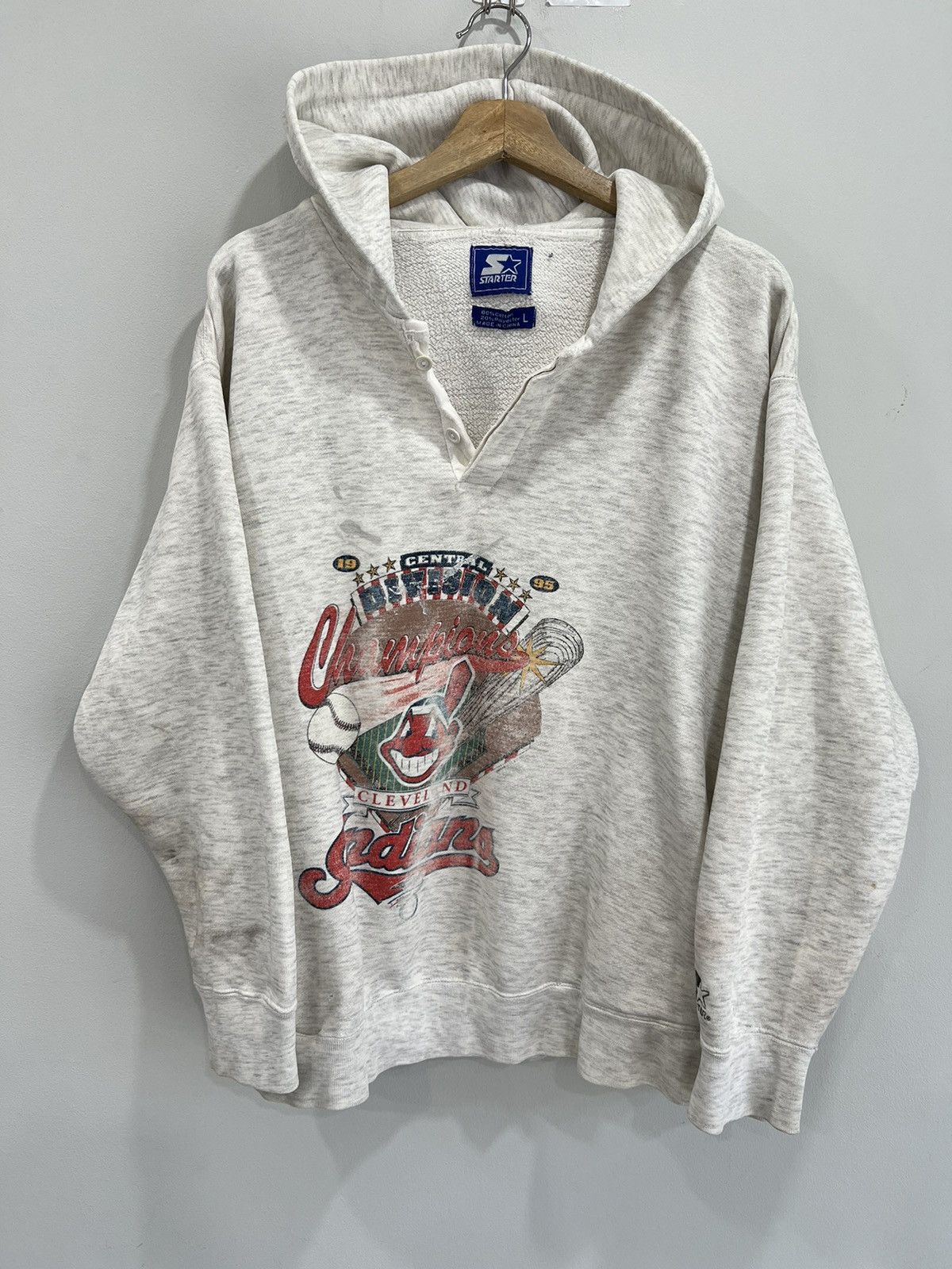 Vintage Vintage Cleveland Indians Hoodie Sweater sweatshirt Size US L / EU 52-54 / 3 - 1 Thumbnail