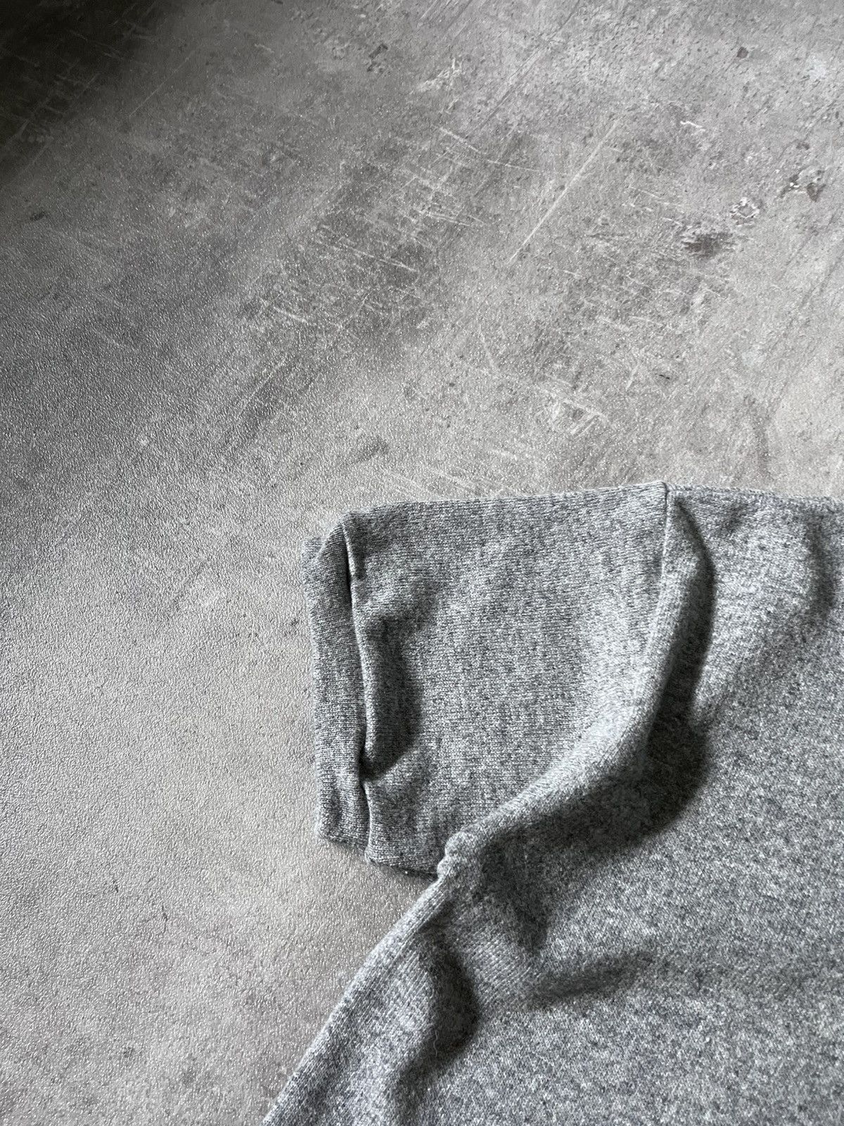 Raf Simons Raf Simons A/W 99-00 wool grey T-shirt Size US M / EU 48-50 / 2 - 4 Thumbnail