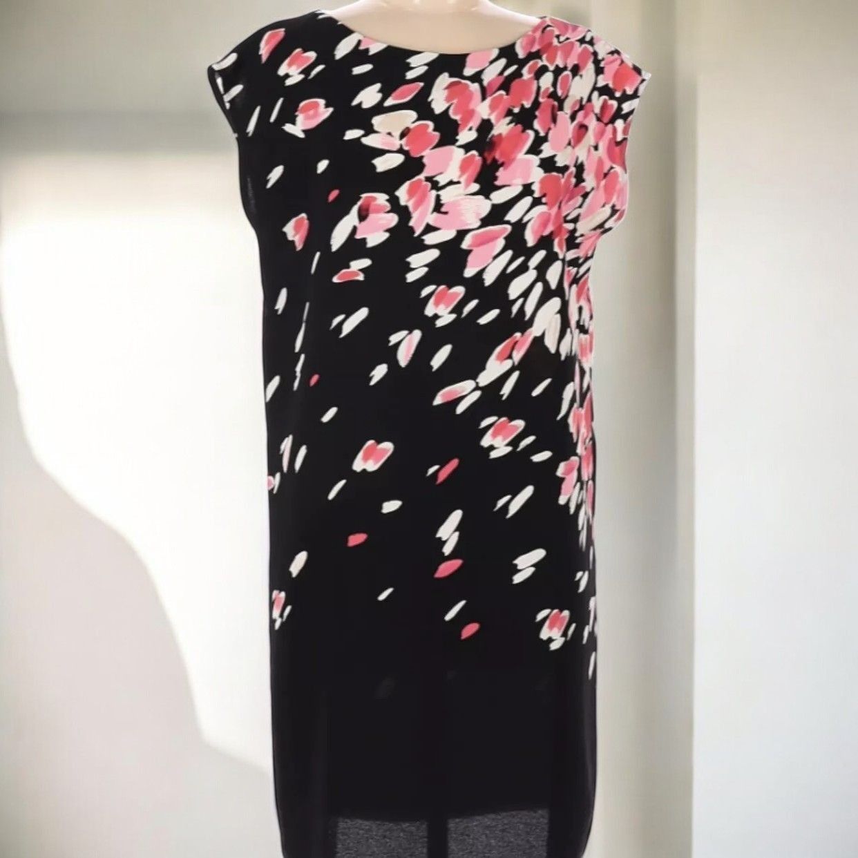 Loft Ann Taylor Loft Womens Black Pink Floral Cap Sleeve Knee Len Size S / US 4 / IT 40 - 2 Thumbnail