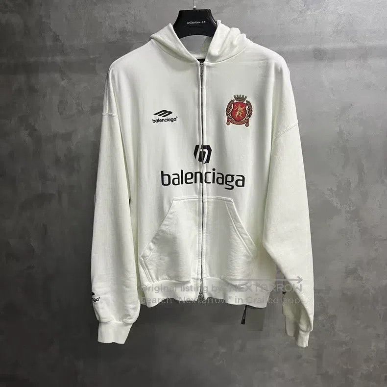 Balenciaga Balenciaga Letter and Number Print Hooded Zip Up Long Slee Size US L / EU 52-54 / 3 - 1 Thumbnail