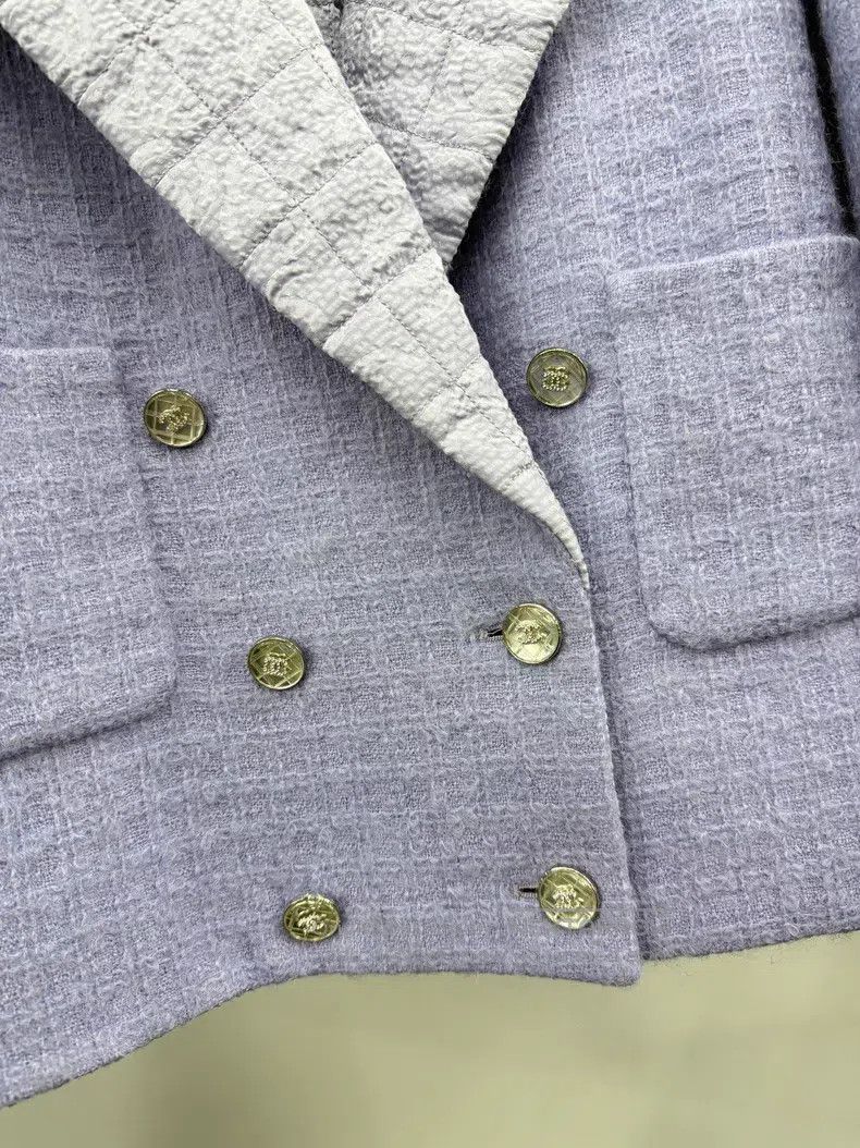 Chanel Chanel Taro purple lapel double-breasted jacket Size XS / US 0-2 / IT 36-38 - 2 Thumbnail