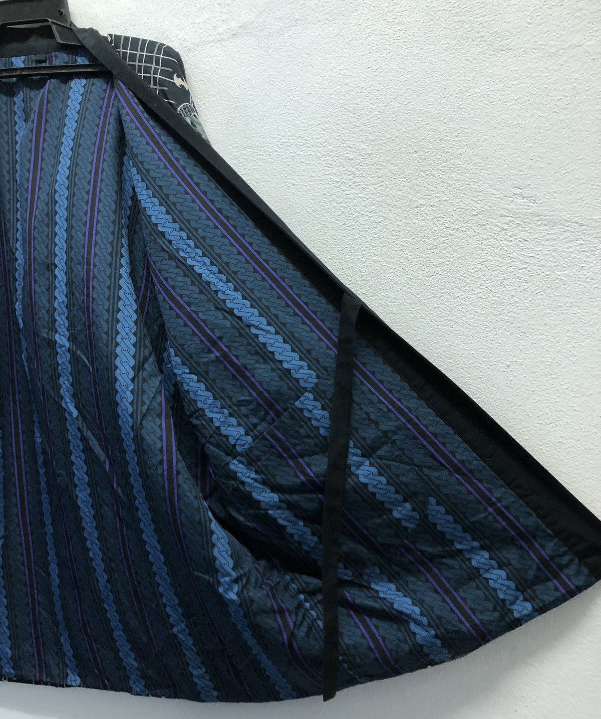 Japanese Brand × Vintage Vintage Japanese Brand Skull Pattern Kimono Size US M / EU 48-50 / 2 - 7 Thumbnail
