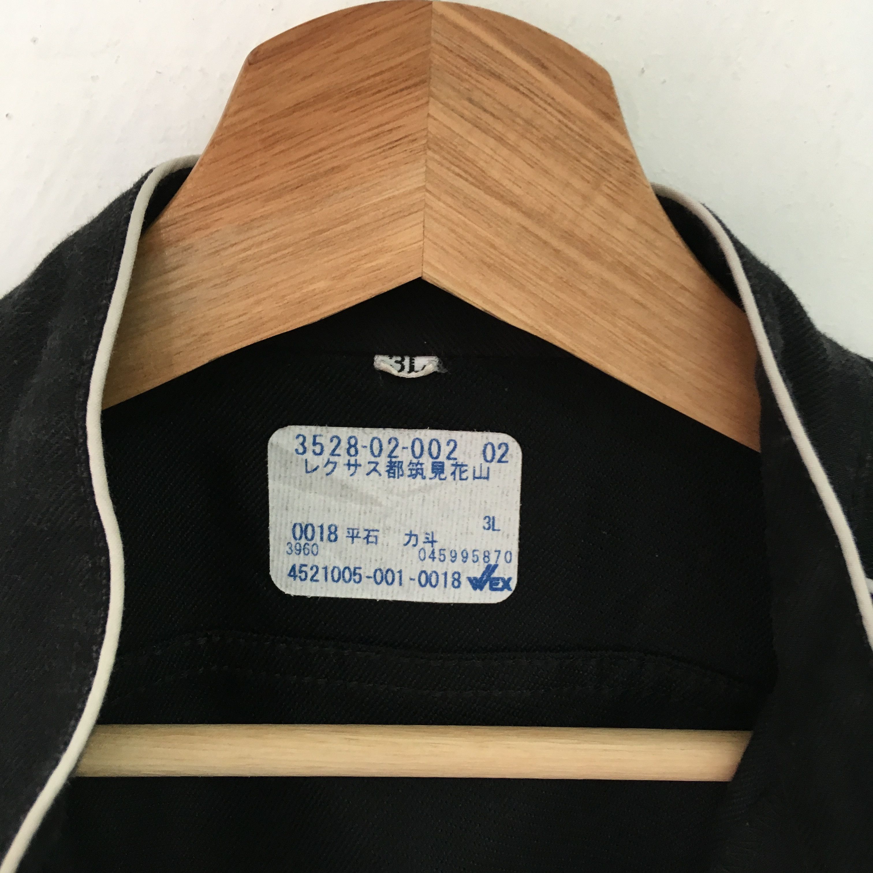Japanese Brand × Vintage Vintage Lexus Collections Motorsports Coveralls Race Cars Size US 34 / EU 50 - 8 Thumbnail