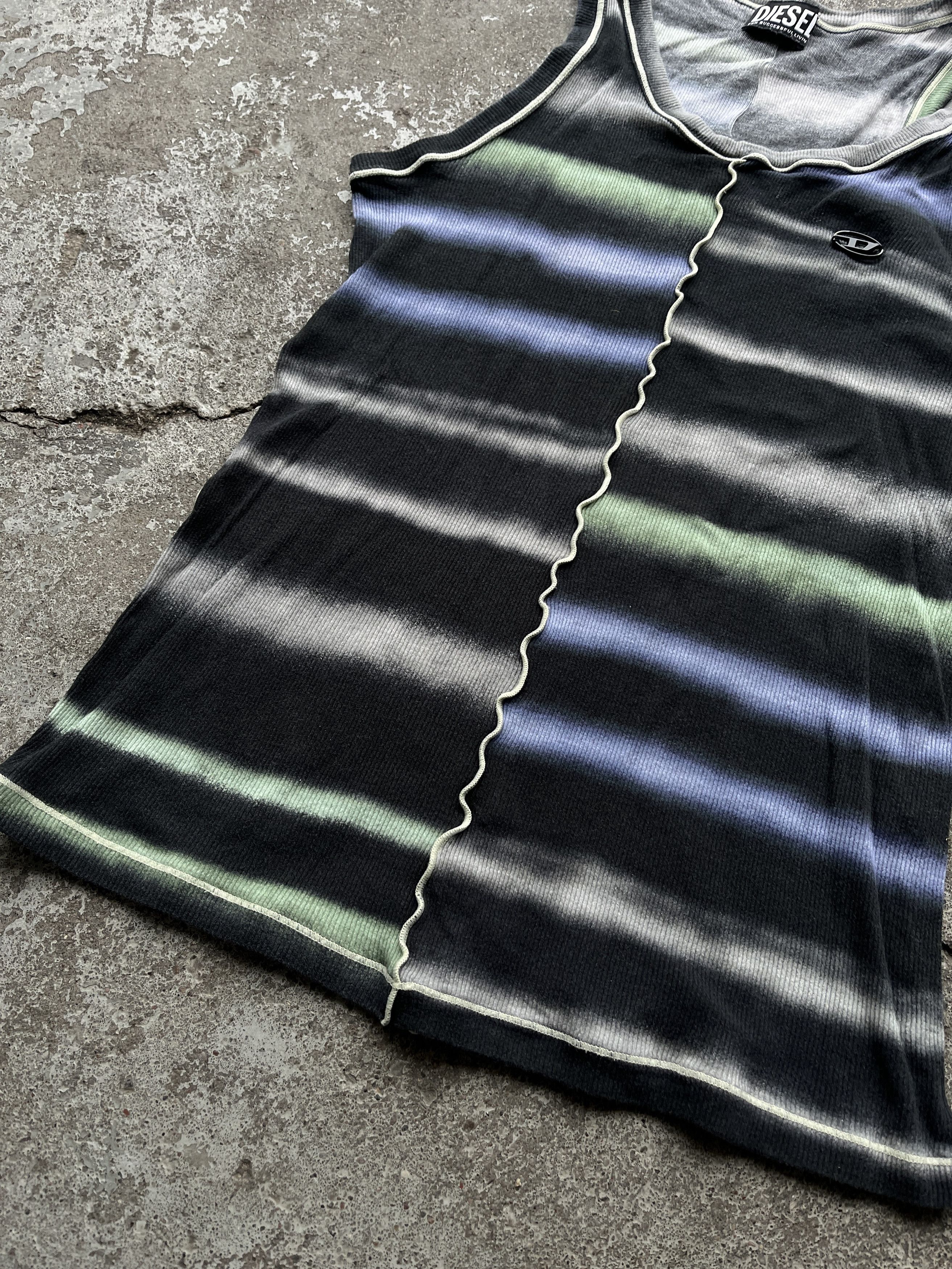 Diesel Diesel tie-dye dirty 90s tank top grunge Y2K Size US XS / EU 42 / 0 - 3 Thumbnail