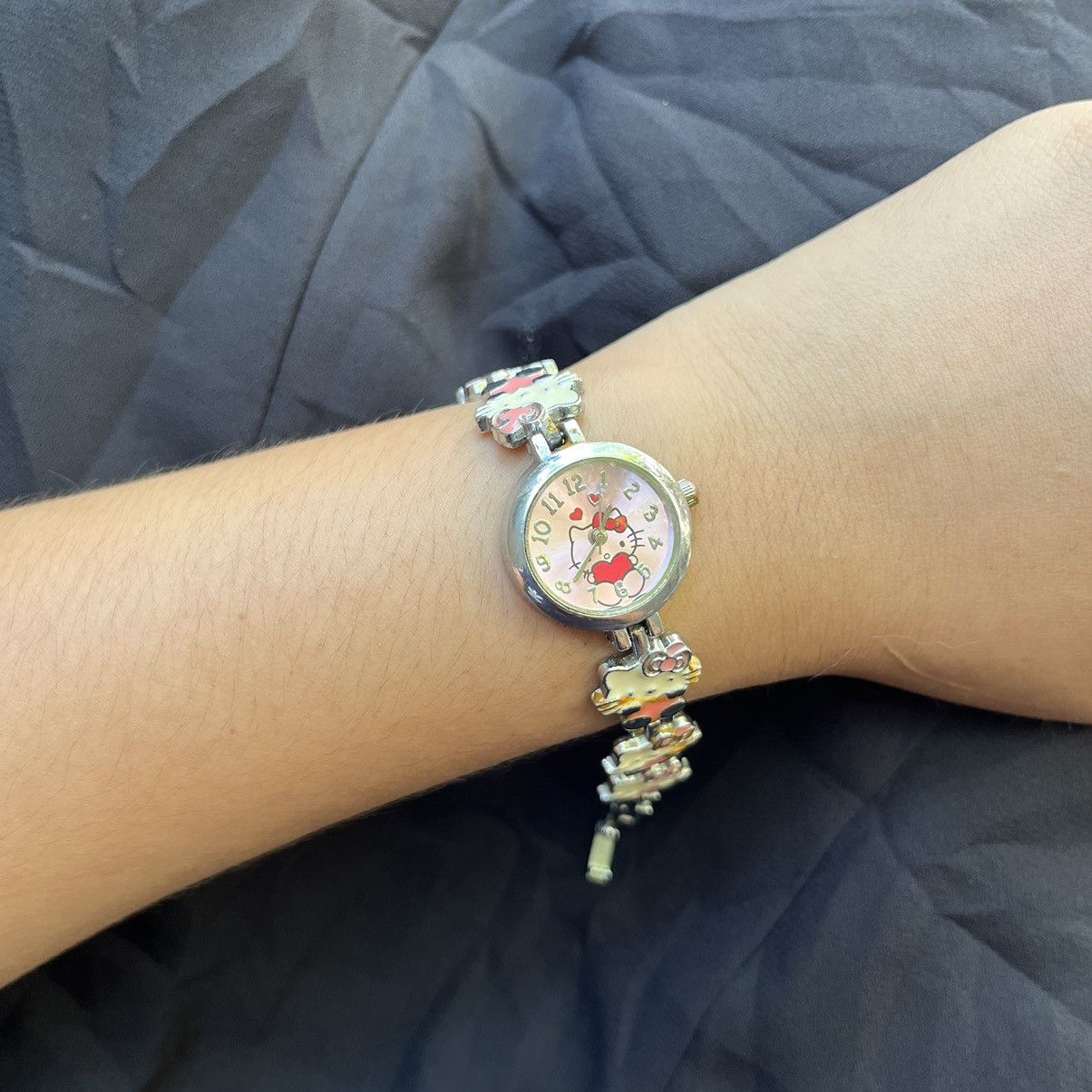 Jewelry HELLO KITTY VTG CUTE WATCHES Size ONE SIZE - 2 Thumbnail