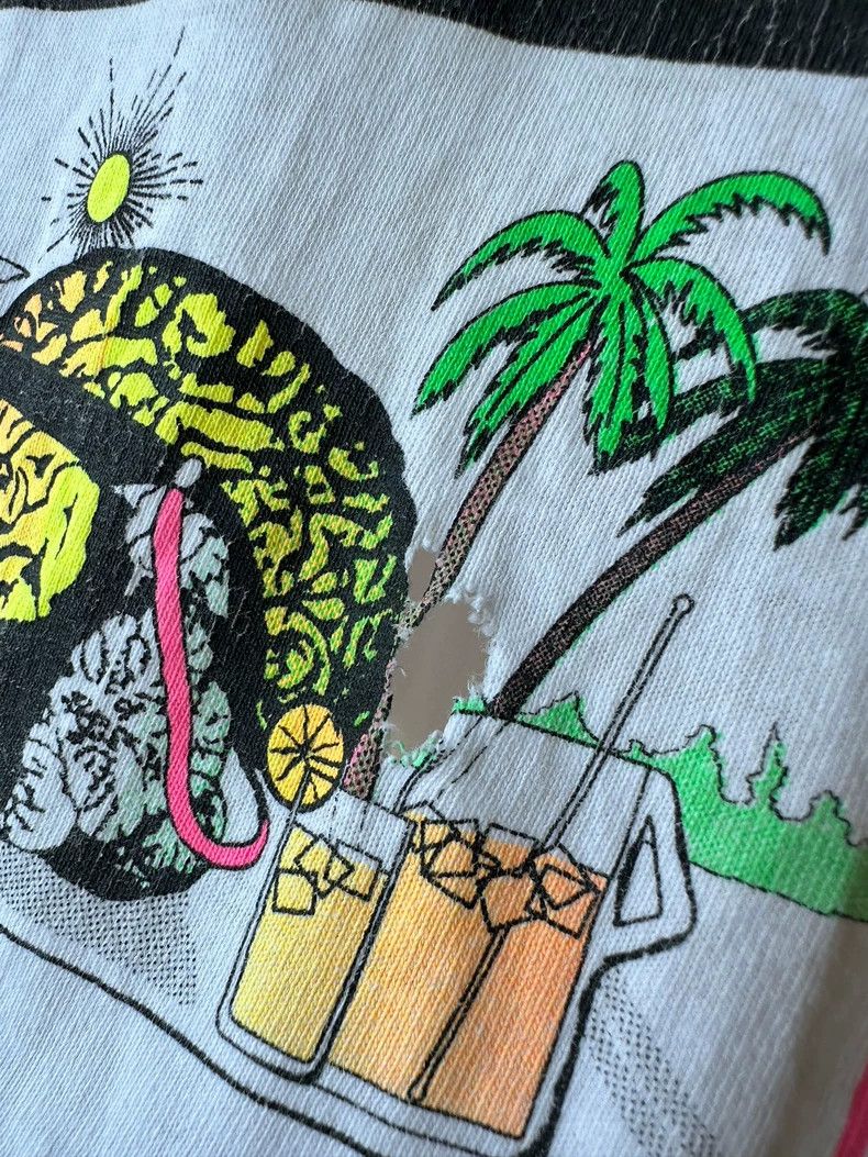 Vintage VintageTee 1990 Caledonian Graphics 2505-Nextarrow Size US L / EU 52-54 / 3 - 5 Thumbnail