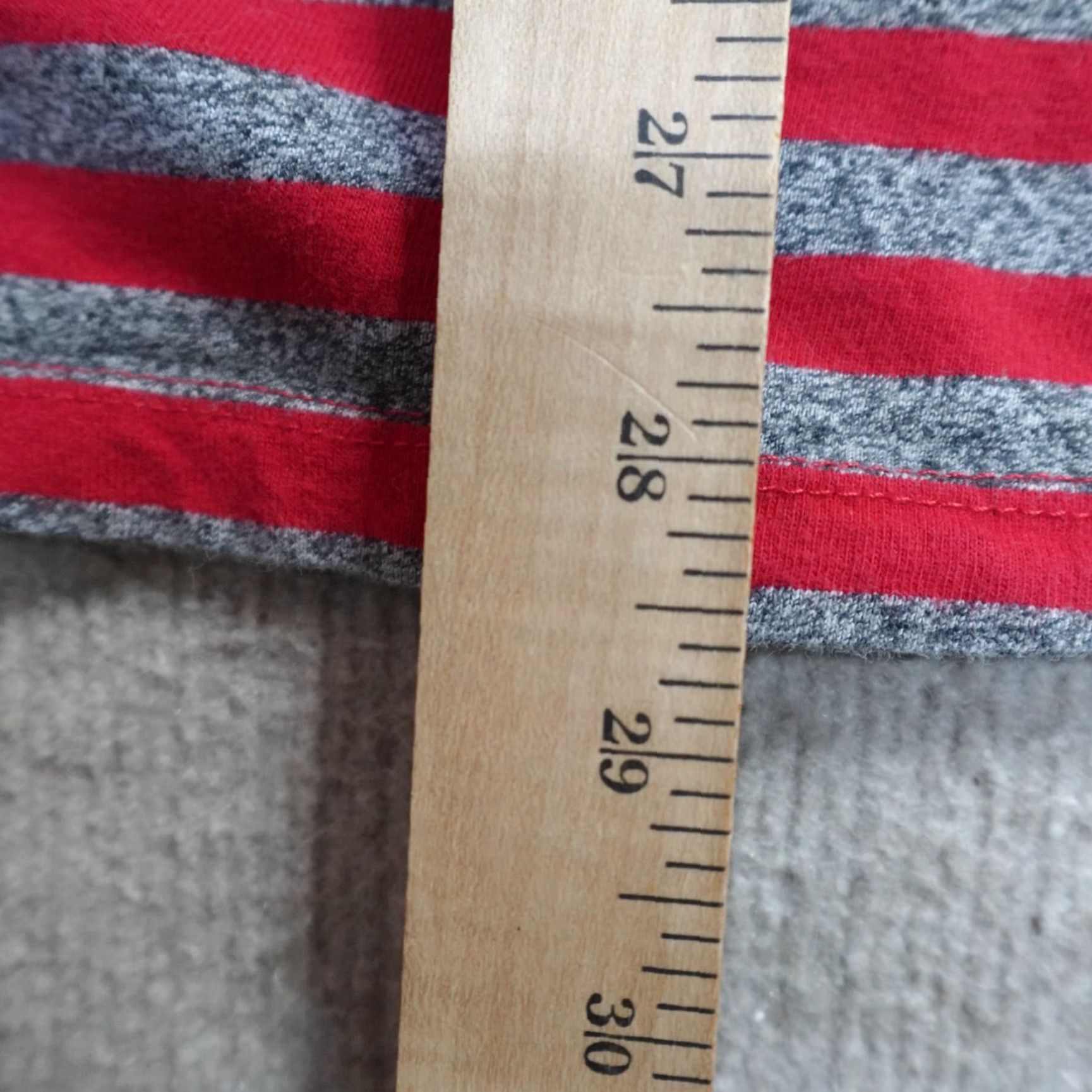 Guess GUESS Shirt XL Red Striped Embroidered Crew Neck Retro T-Shirt Men Size US XL / EU 56 / 4 - 5 Thumbnail