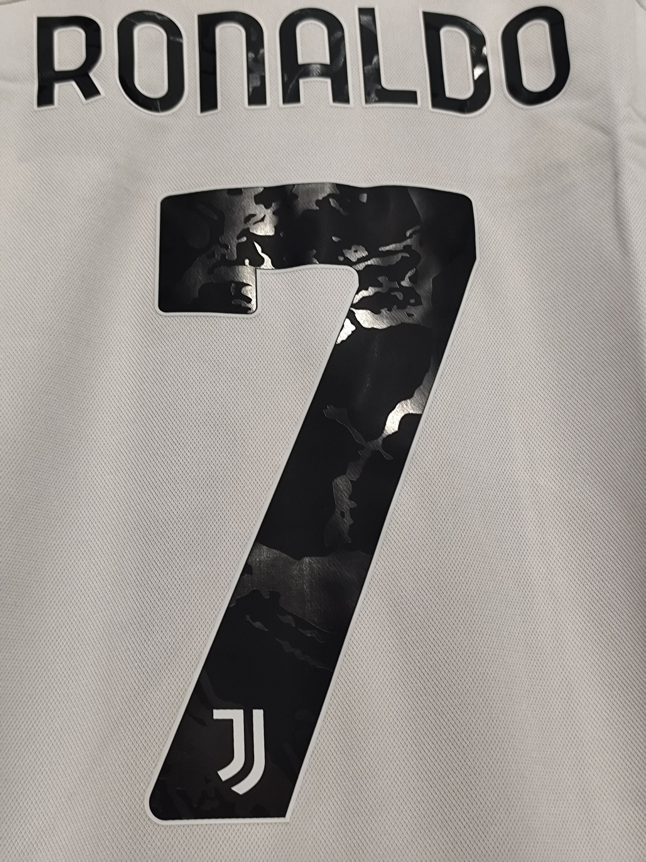 Adidas Adidas x Juventus #7 Cristiano Ronaldo 2020/2021 Home Jersey Size US L / EU 52-54 / 3 - 22 Thumbnail
