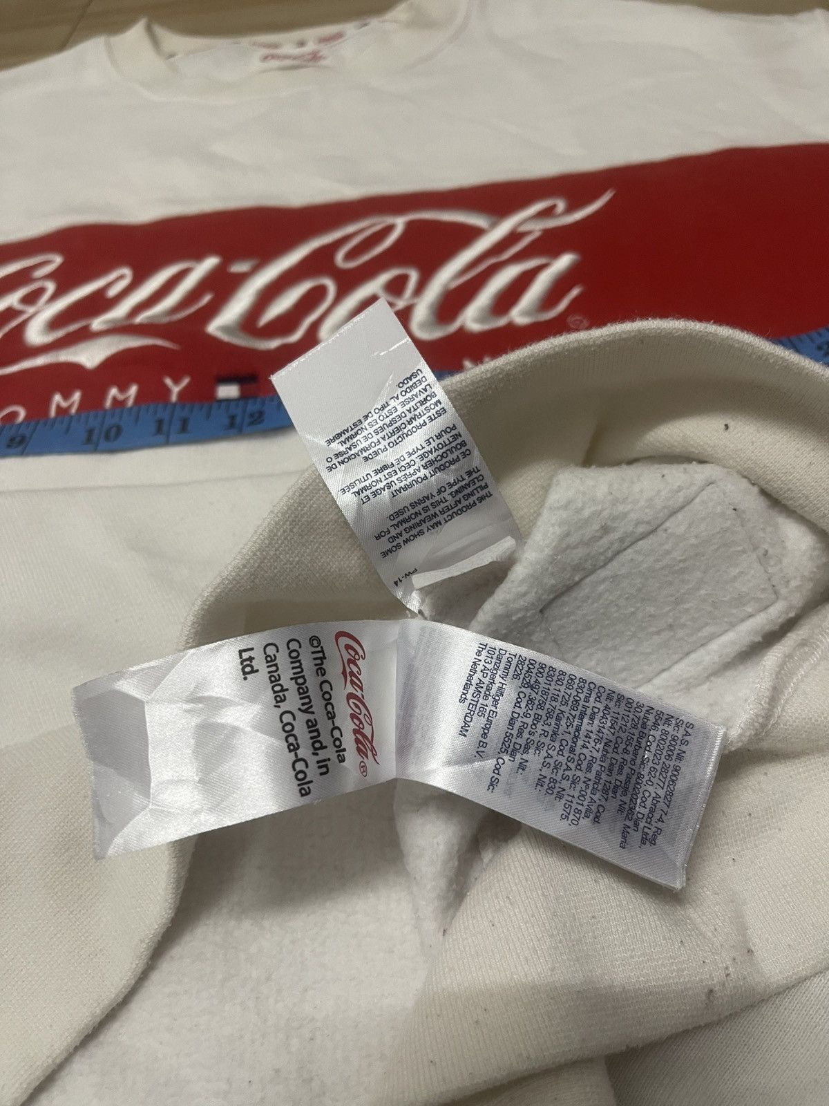 Coca Cola Vintage tommy hilfiger x coca cola Size US L / EU 52-54 / 3 - 6 Thumbnail