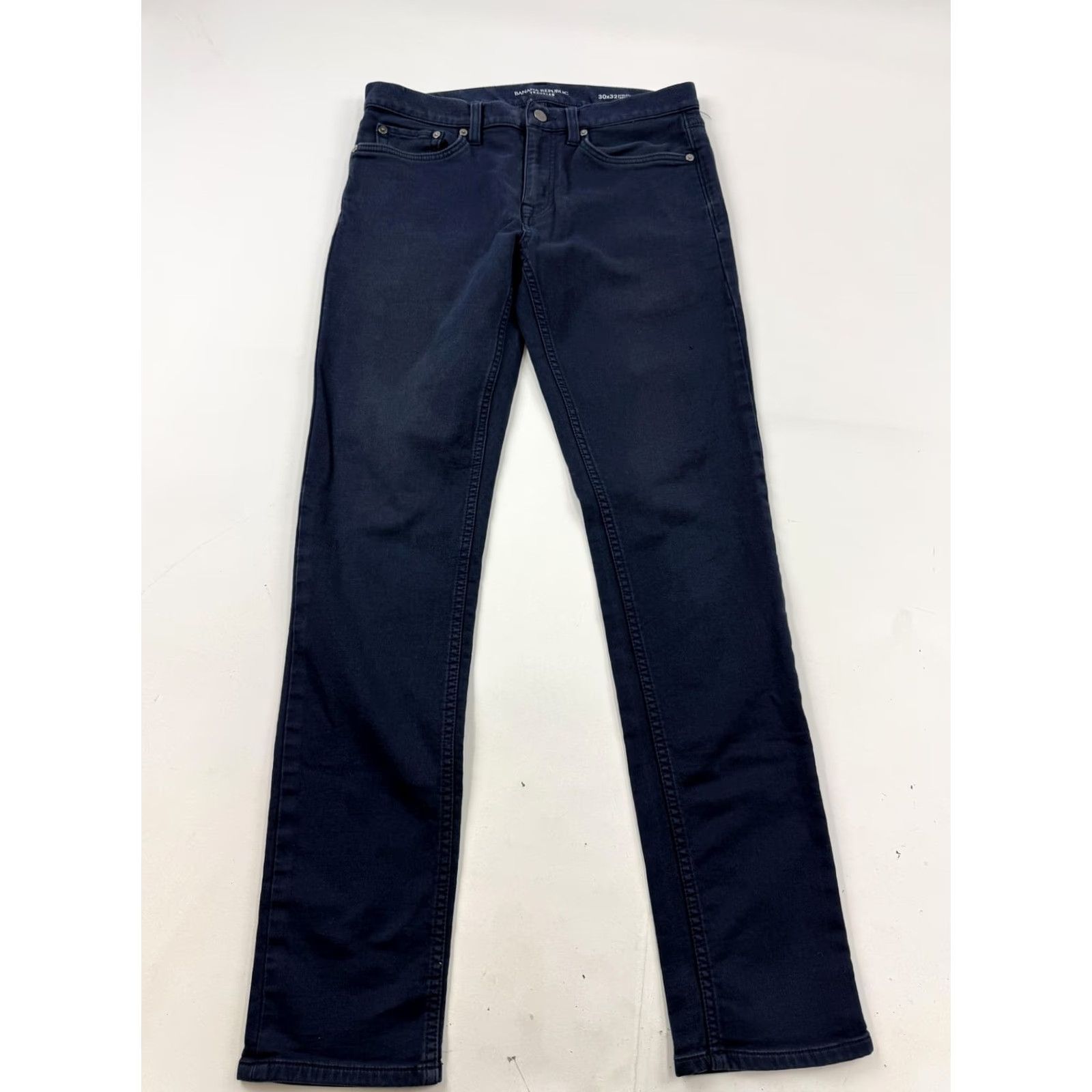 Banana Republic Banana Republic Traveler Jeans Mens 30x30 Blue Athletic Tapered Stretch Denim Size US 30 / EU 46 - 2 Thumbnail